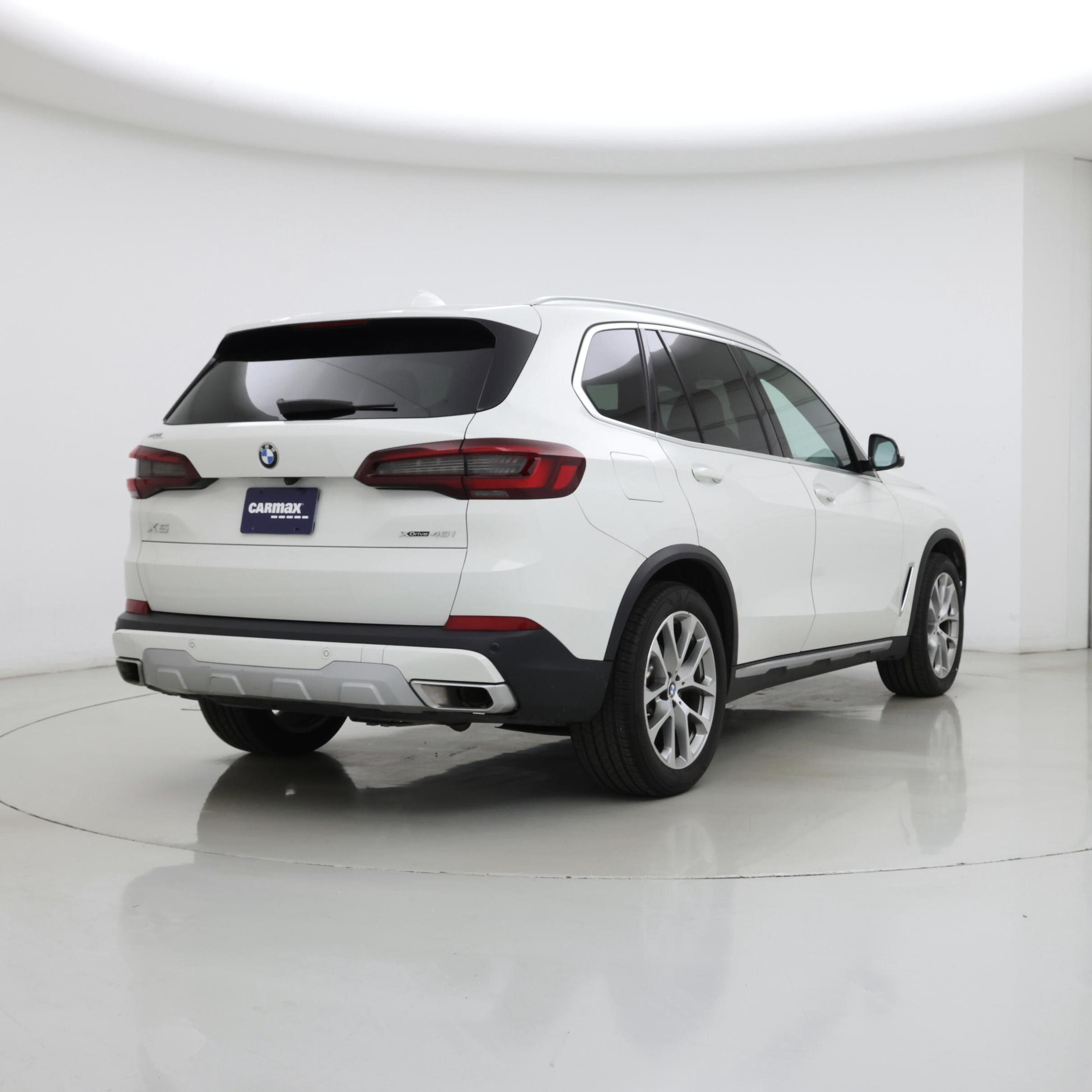 Thumbnail: 2023 BMW X5 - 8