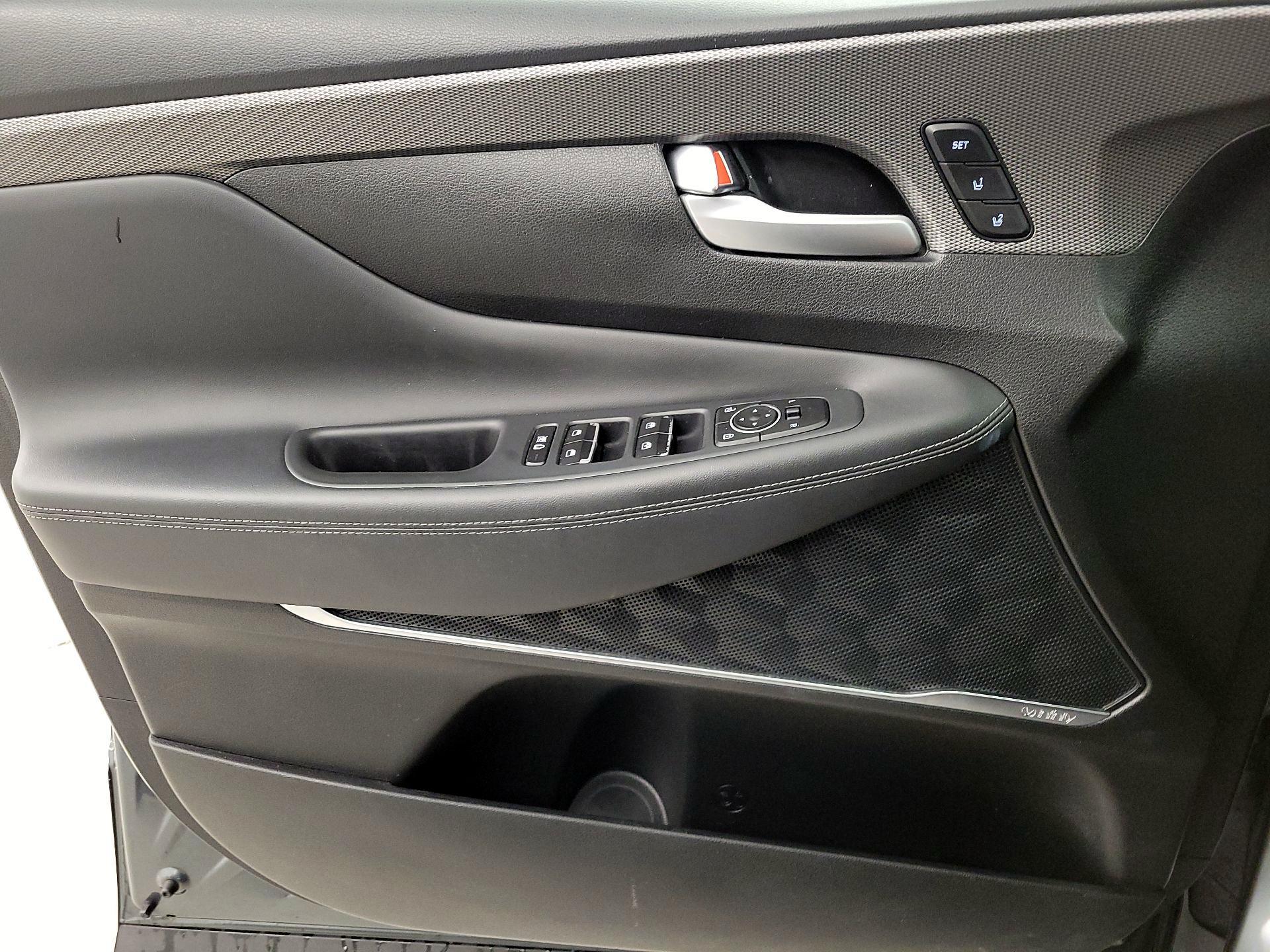 Thumbnail: 2019 Hyundai Santa Fe - 12
