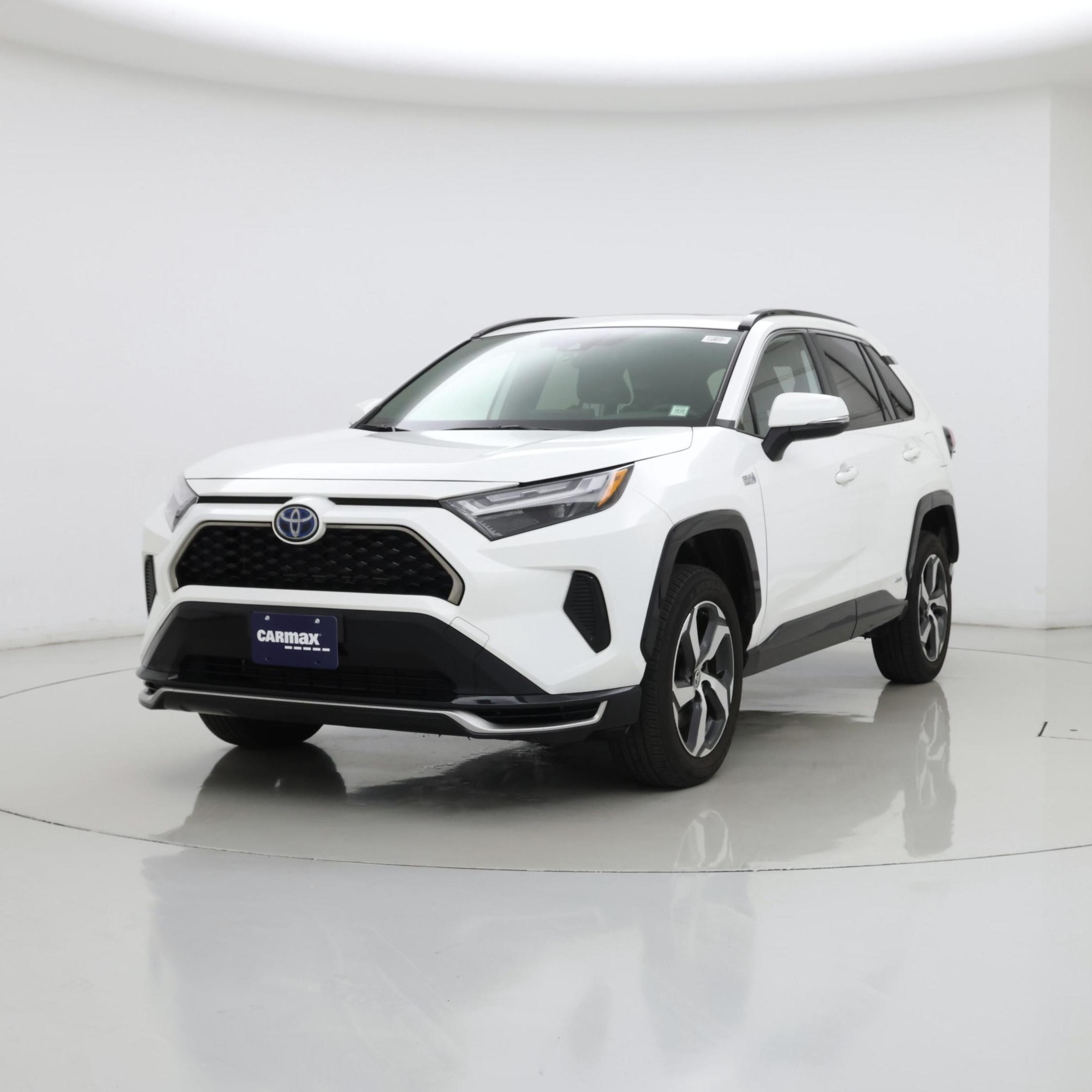 Thumbnail: 2022 Toyota RAV4 - 4