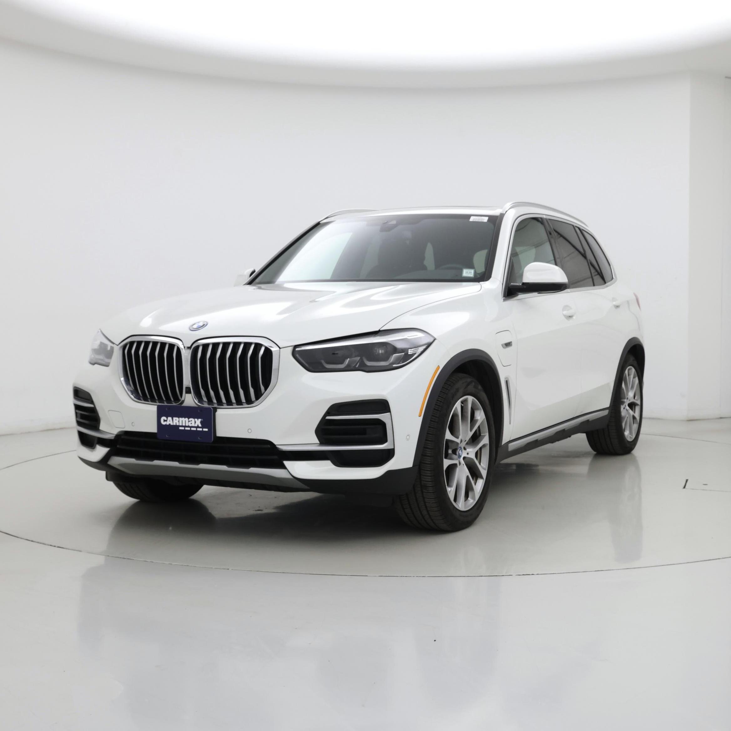 Thumbnail: 2023 BMW X5 - 4