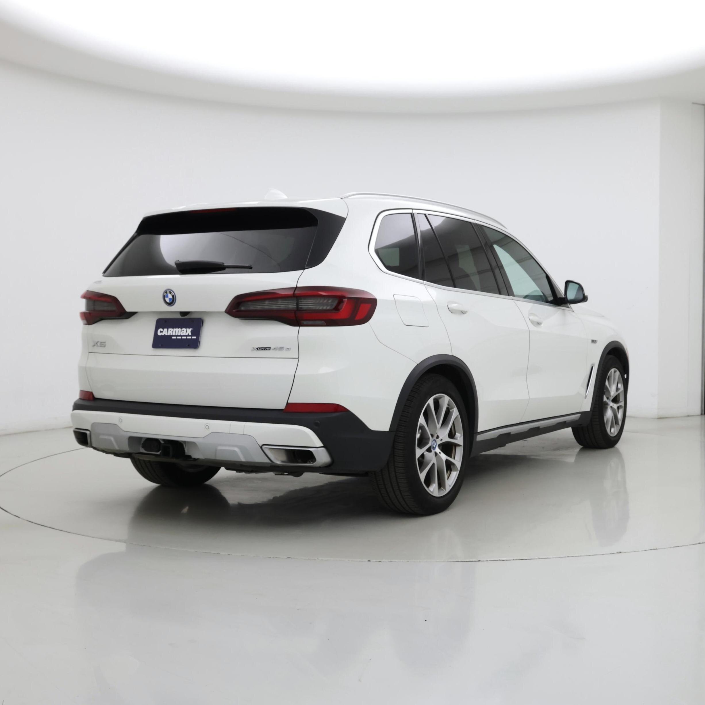 Thumbnail: 2023 BMW X5 - 8