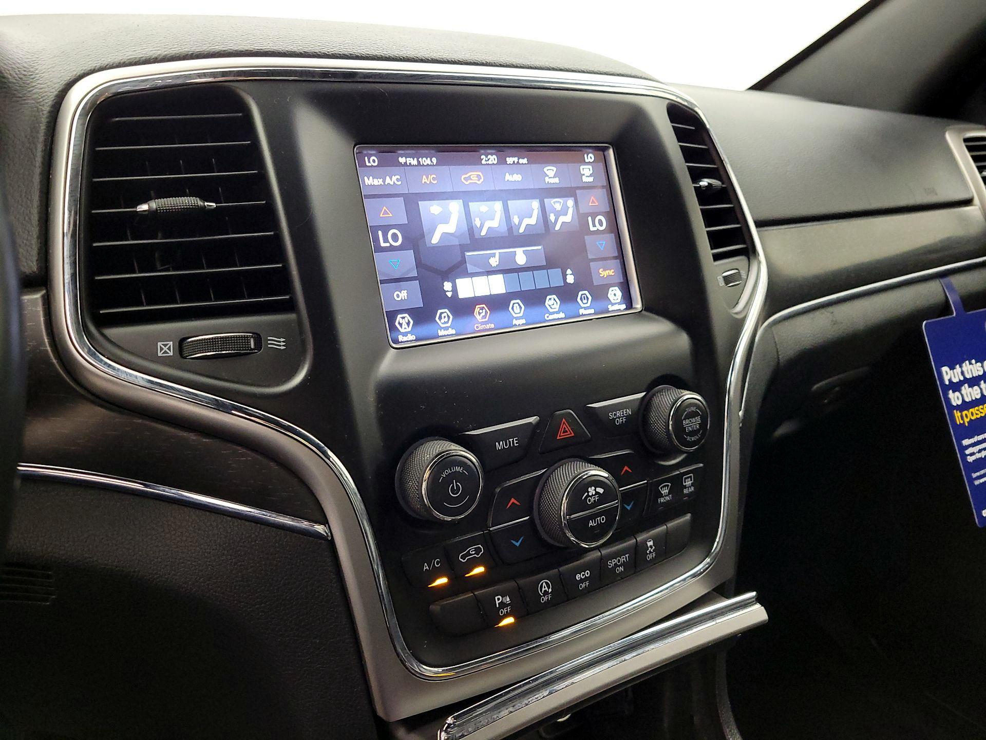 Thumbnail: 2018 Jeep Grand Cherokee - 16