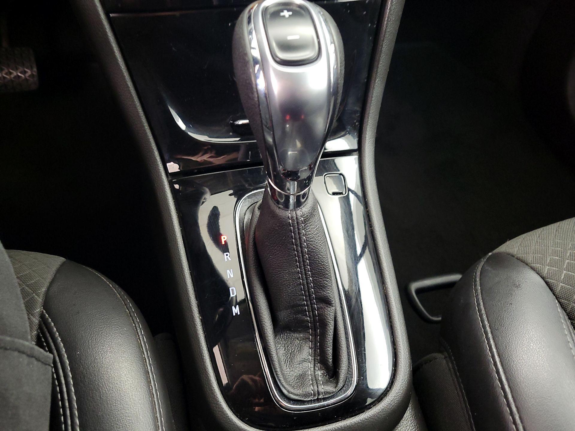 Thumbnail: 2019 Buick Encore - 16