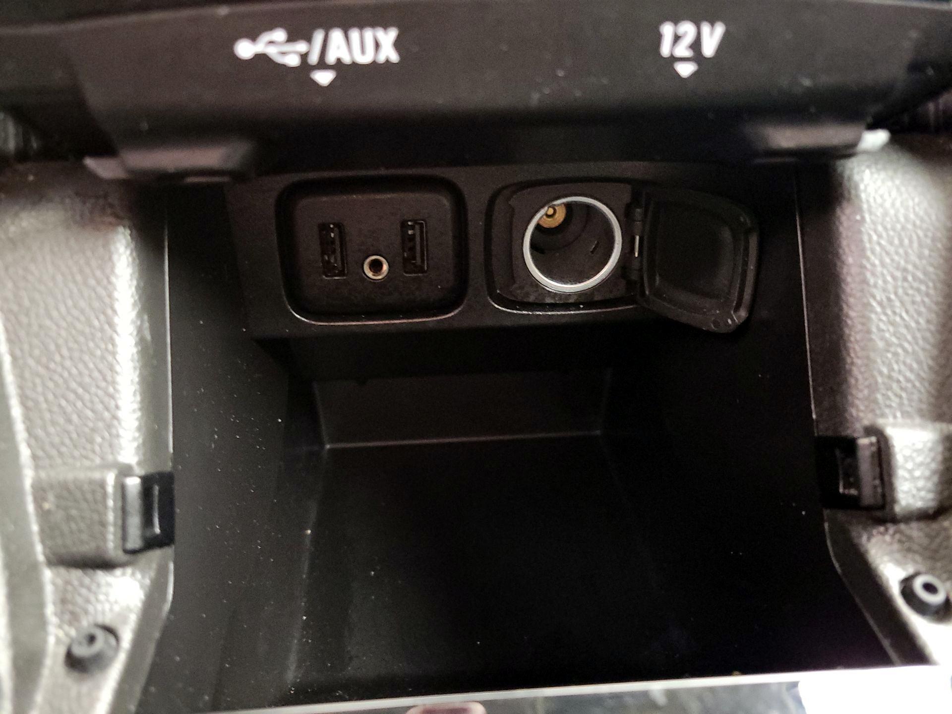 Thumbnail: 2019 Buick Encore - 17