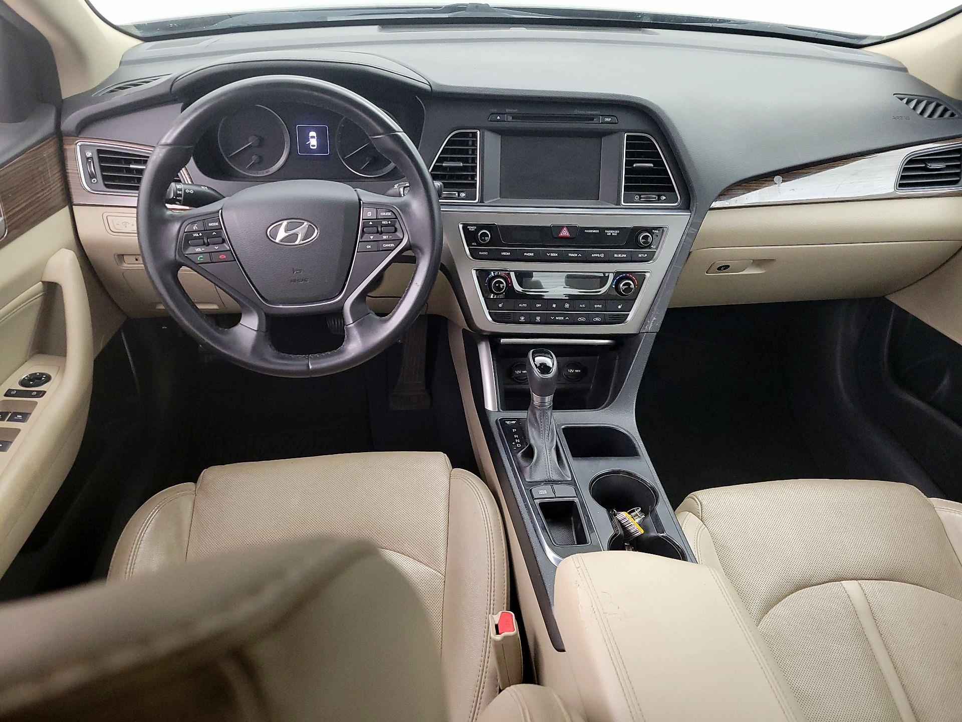 Thumbnail: 2017 Hyundai Sonata - 9