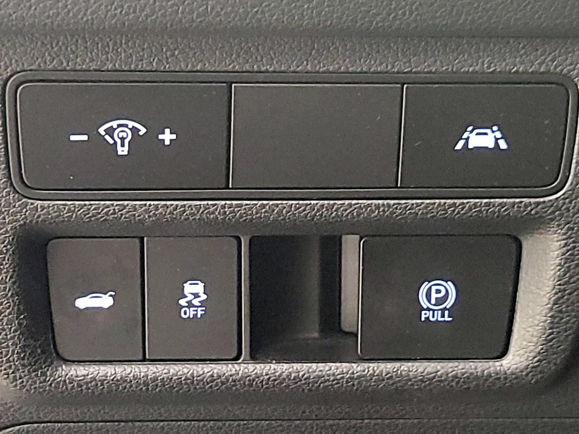 Thumbnail: 2020 Hyundai Sonata - 13