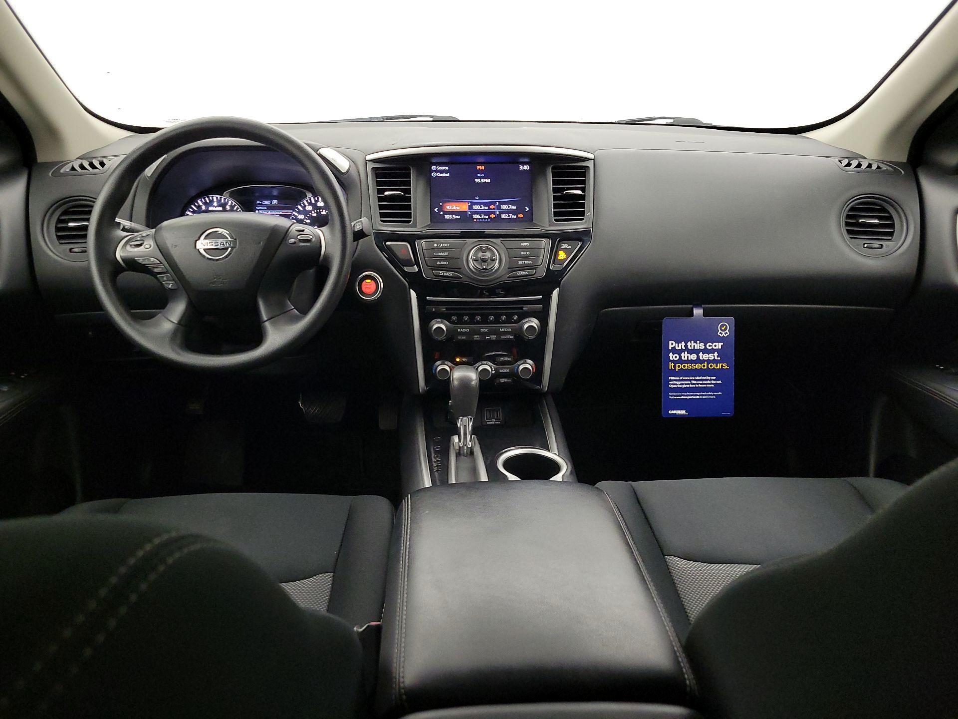 Thumbnail: 2018 Nissan Pathfinder - 9