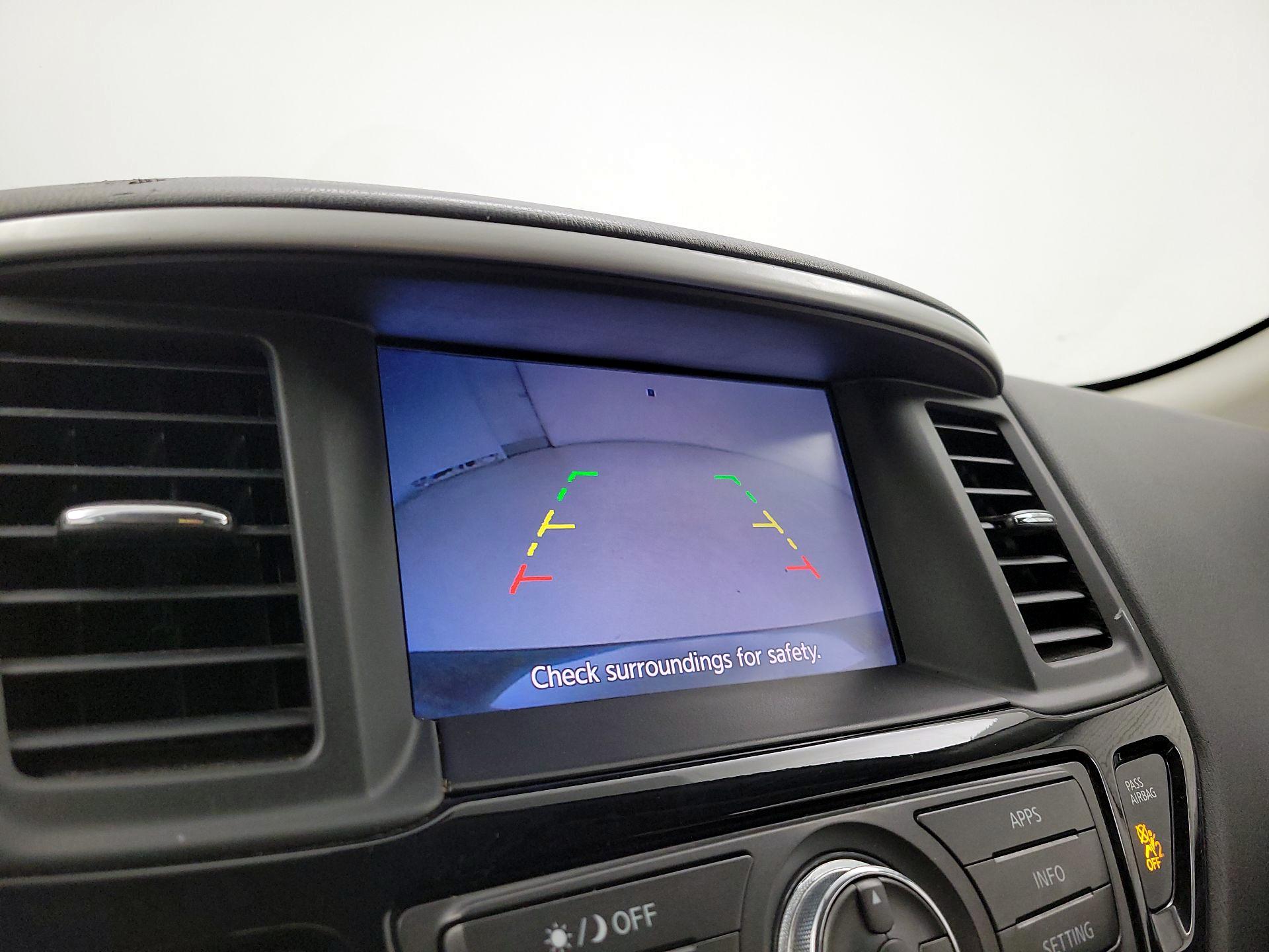 Thumbnail: 2018 Nissan Pathfinder - 14