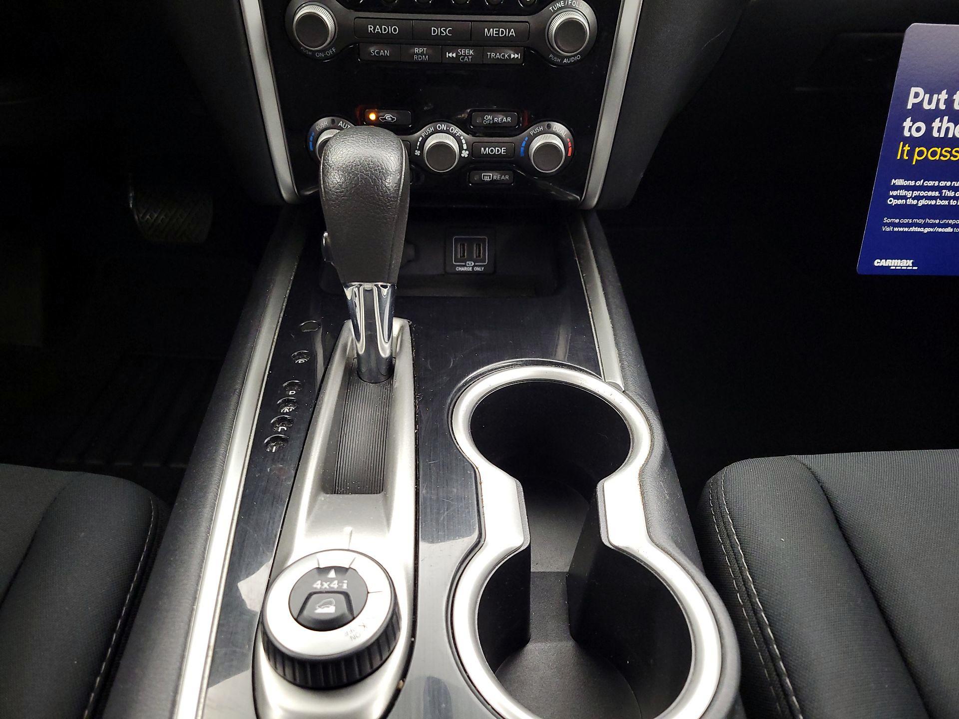 Thumbnail: 2018 Nissan Pathfinder - 17