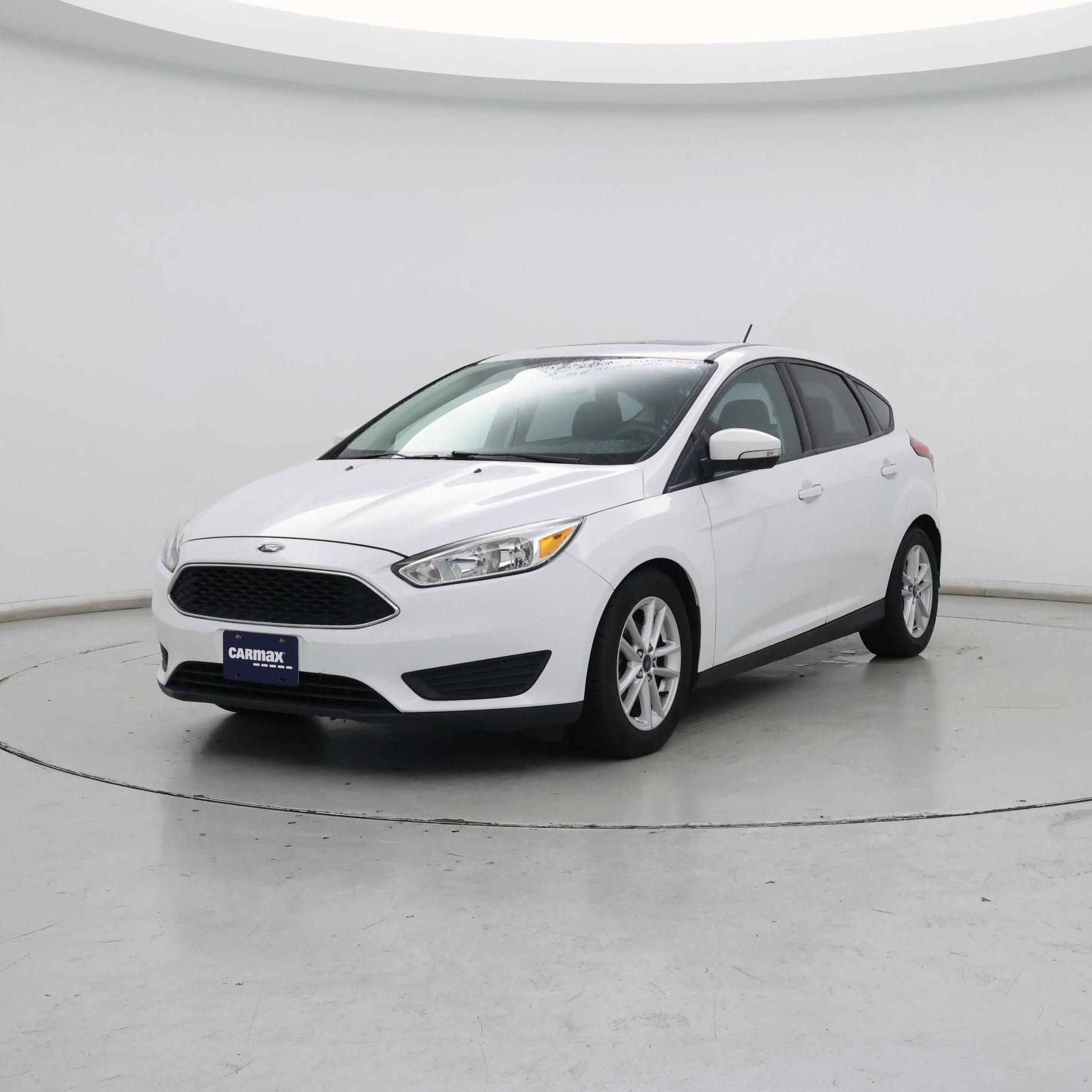 Thumbnail: 2016 Ford Focus - 4