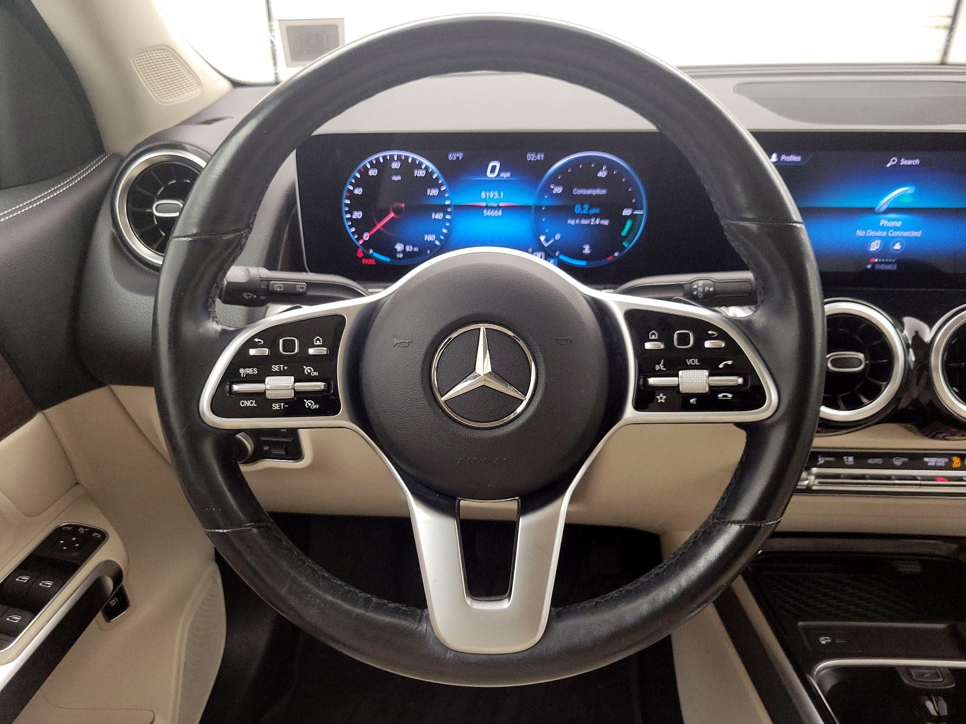 Thumbnail: 2020 Mercedes-Benz GLB - 10