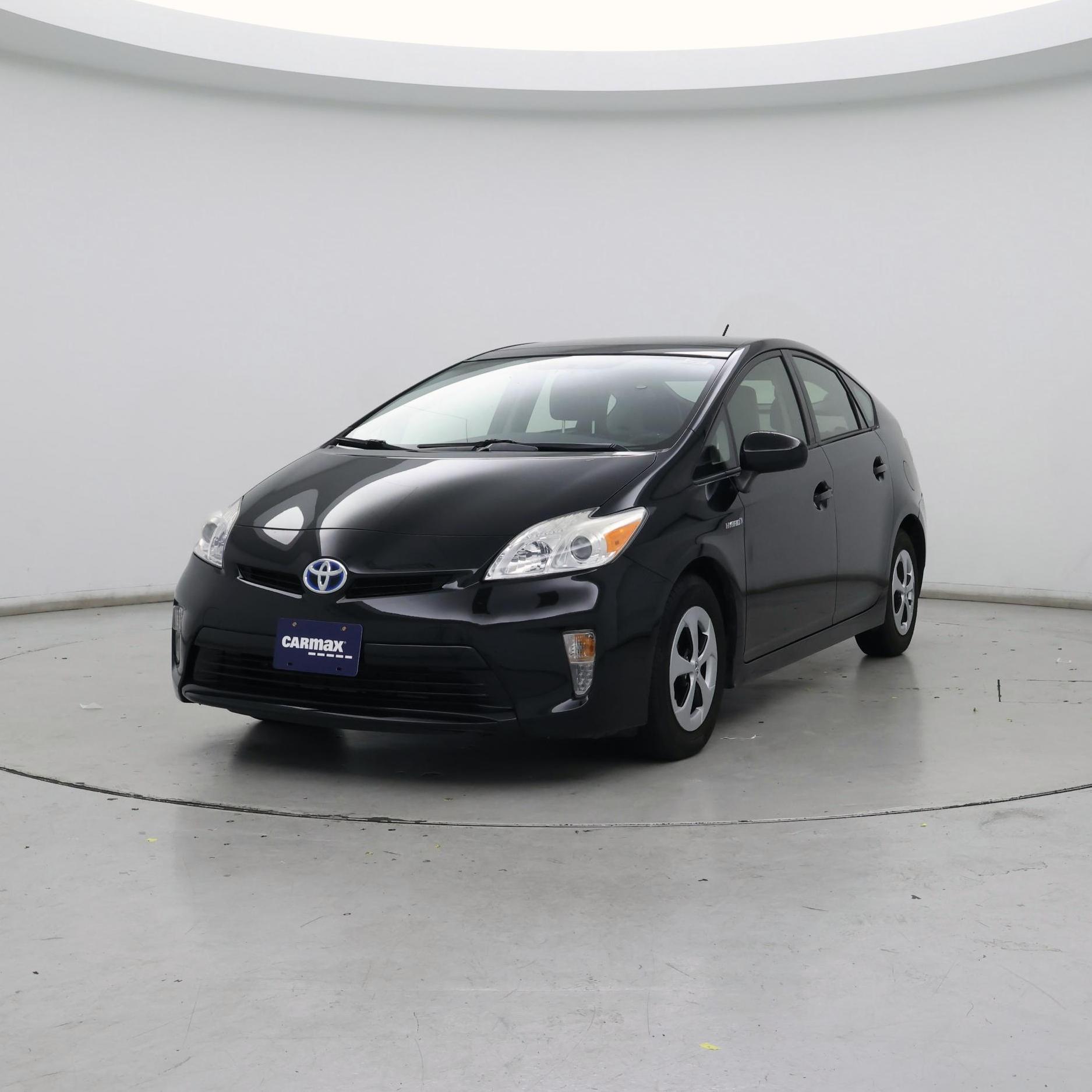 Thumbnail: 2015 Toyota Prius - 4