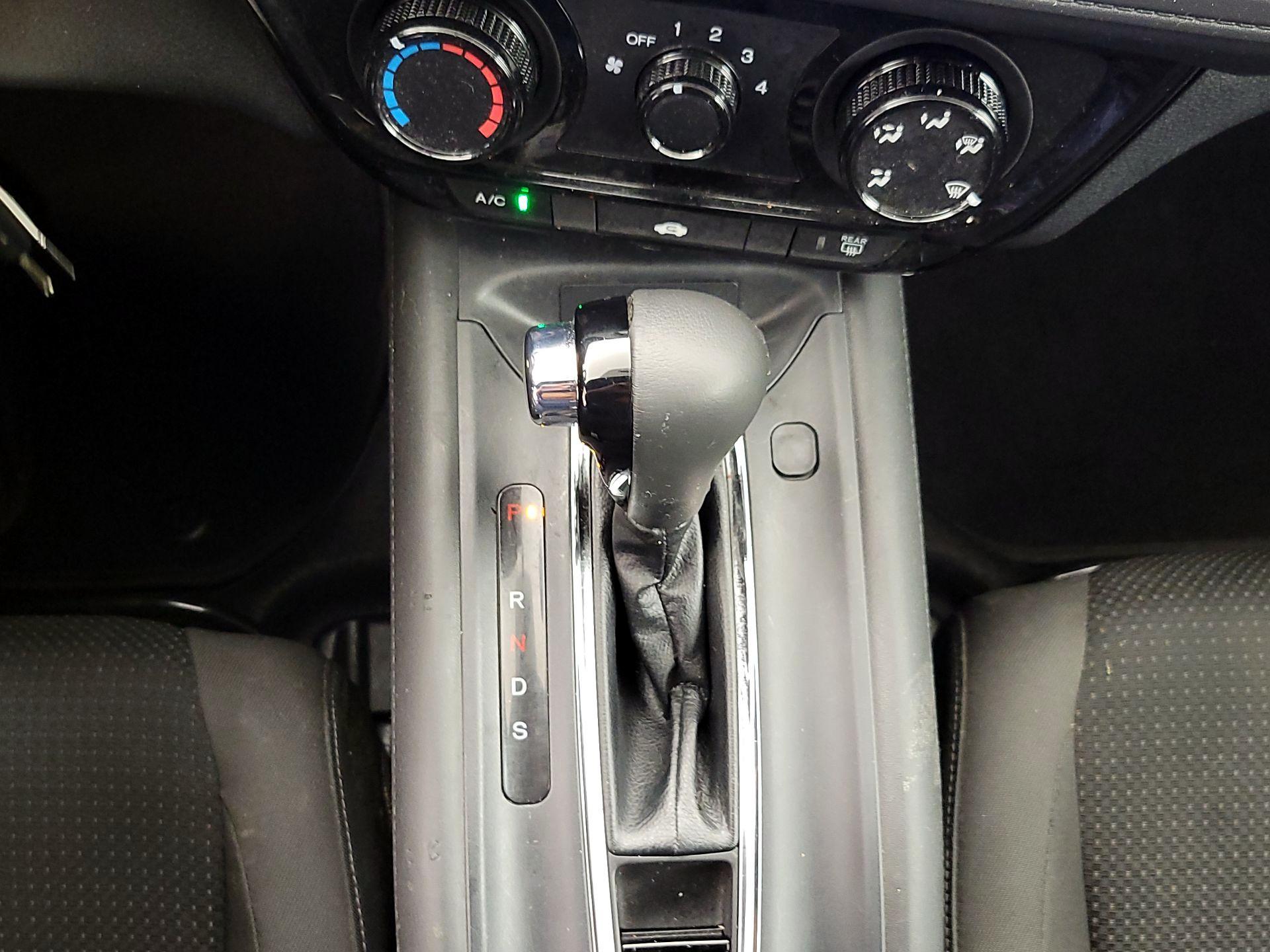 Thumbnail: 2021 Honda HR-V - 17