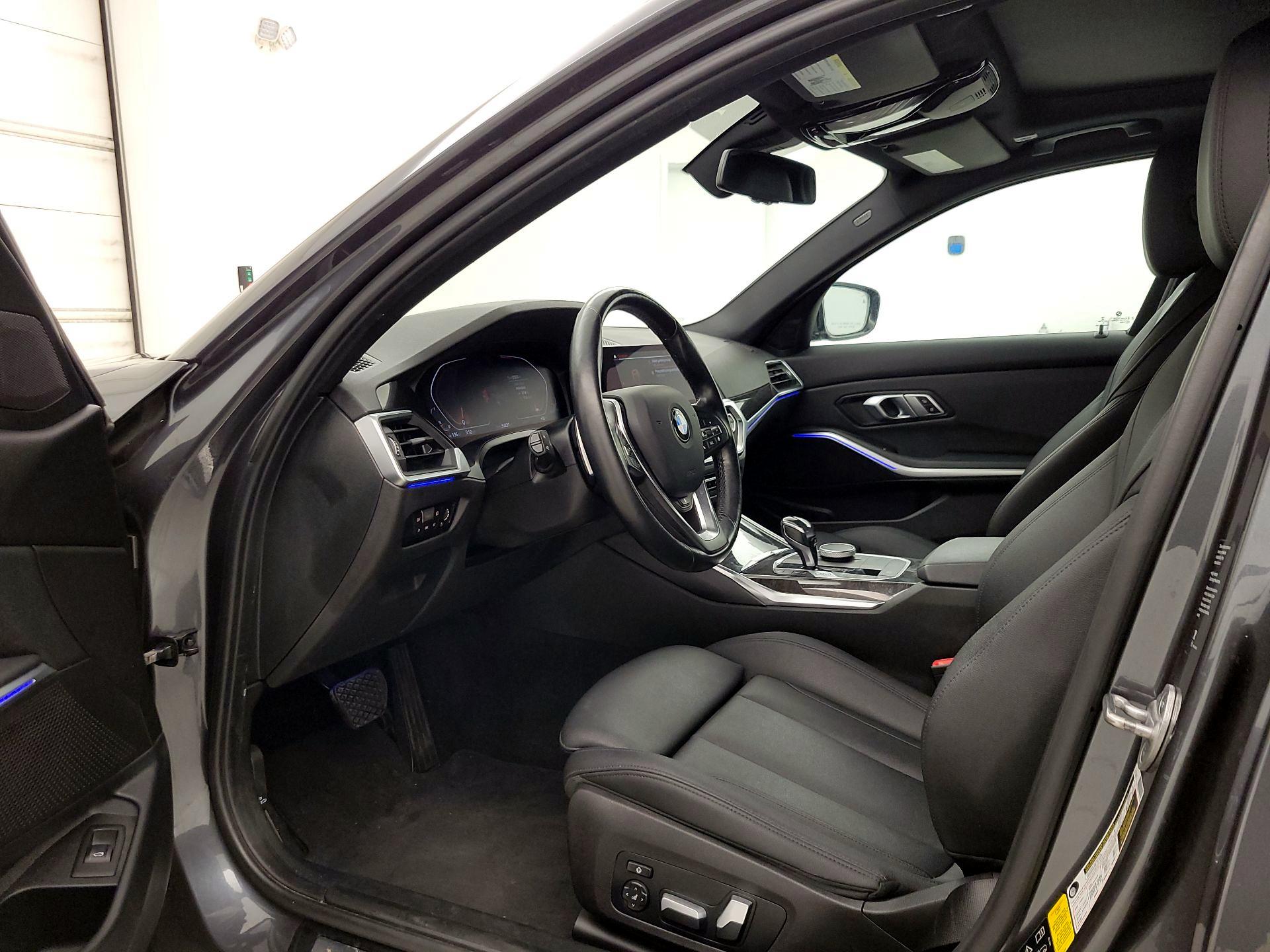 Thumbnail: 2021 BMW 3 Series - 11