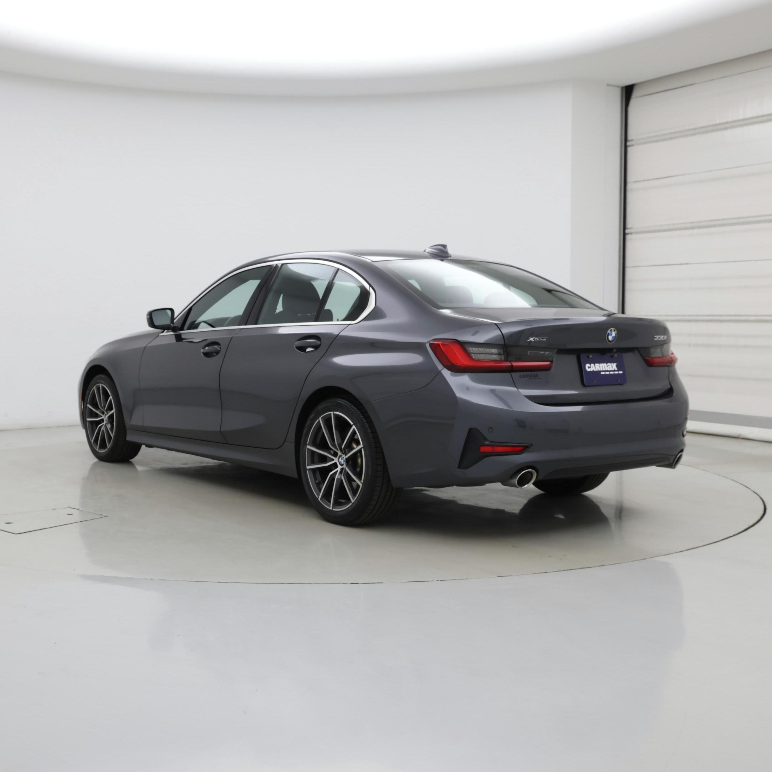 Thumbnail: 2021 BMW 3 Series - 2