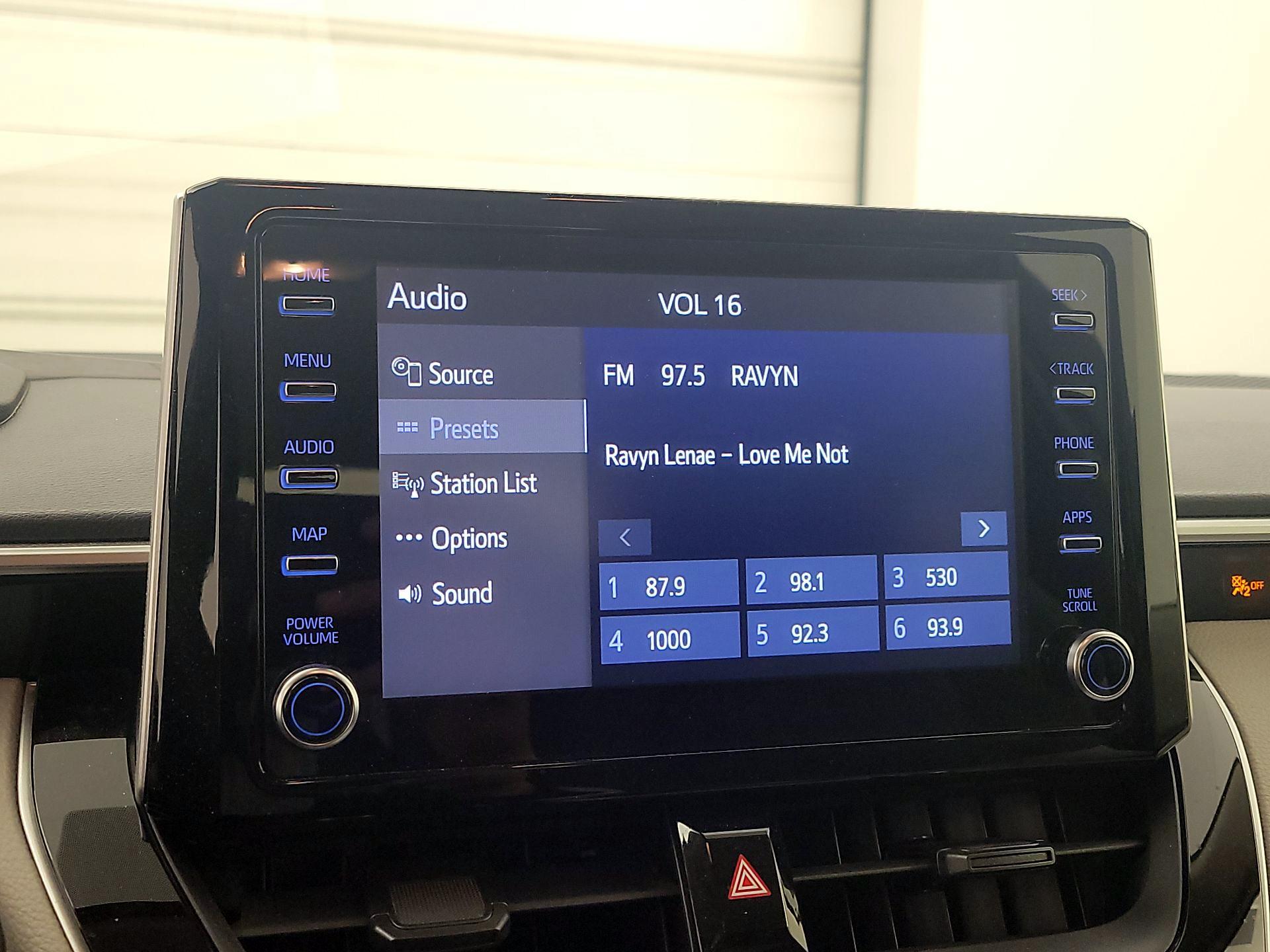 Thumbnail: 2020 Toyota Corolla - 15