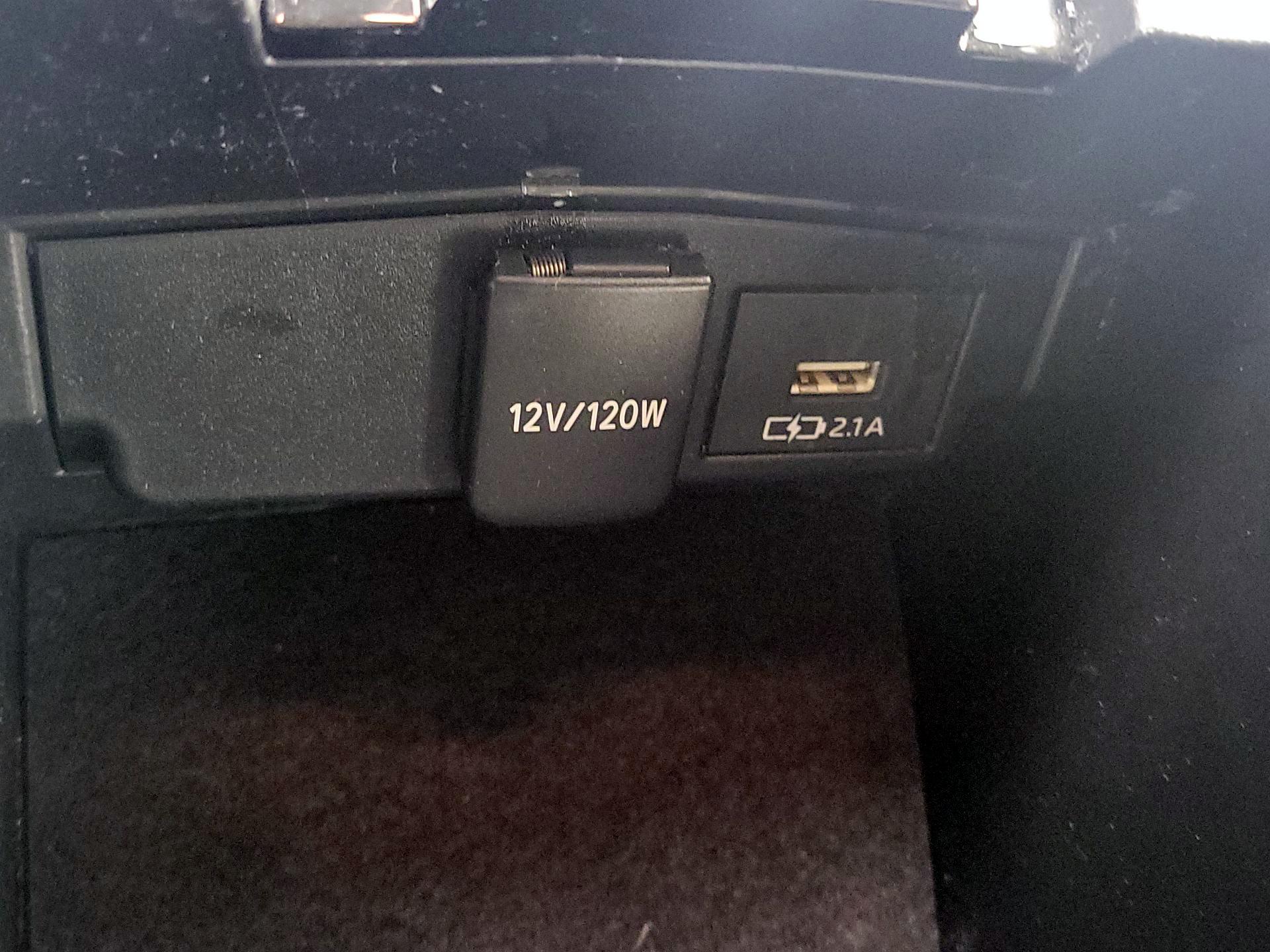 Thumbnail: 2020 Toyota Corolla - 18