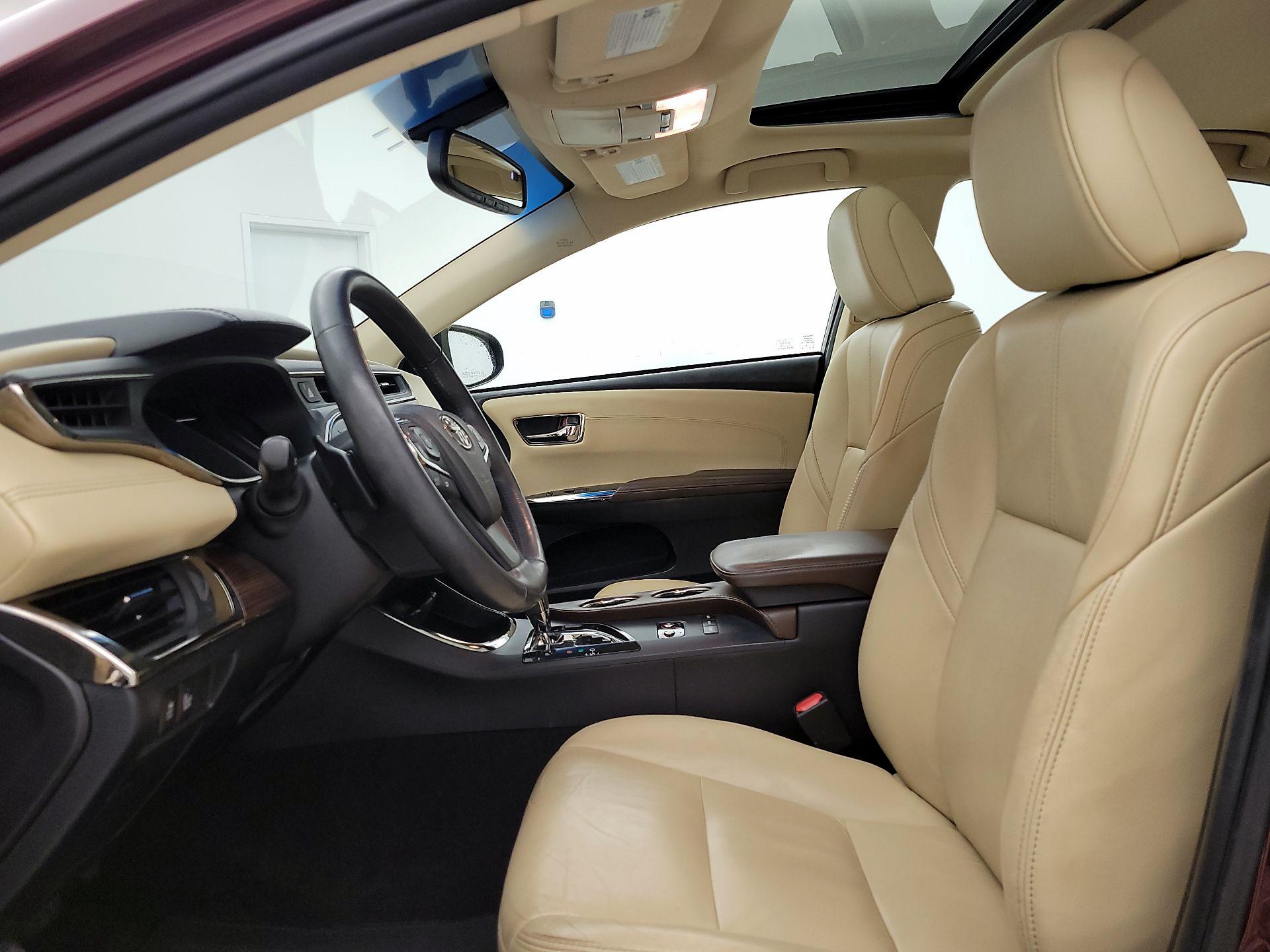 Thumbnail: 2015 Toyota Avalon - 11