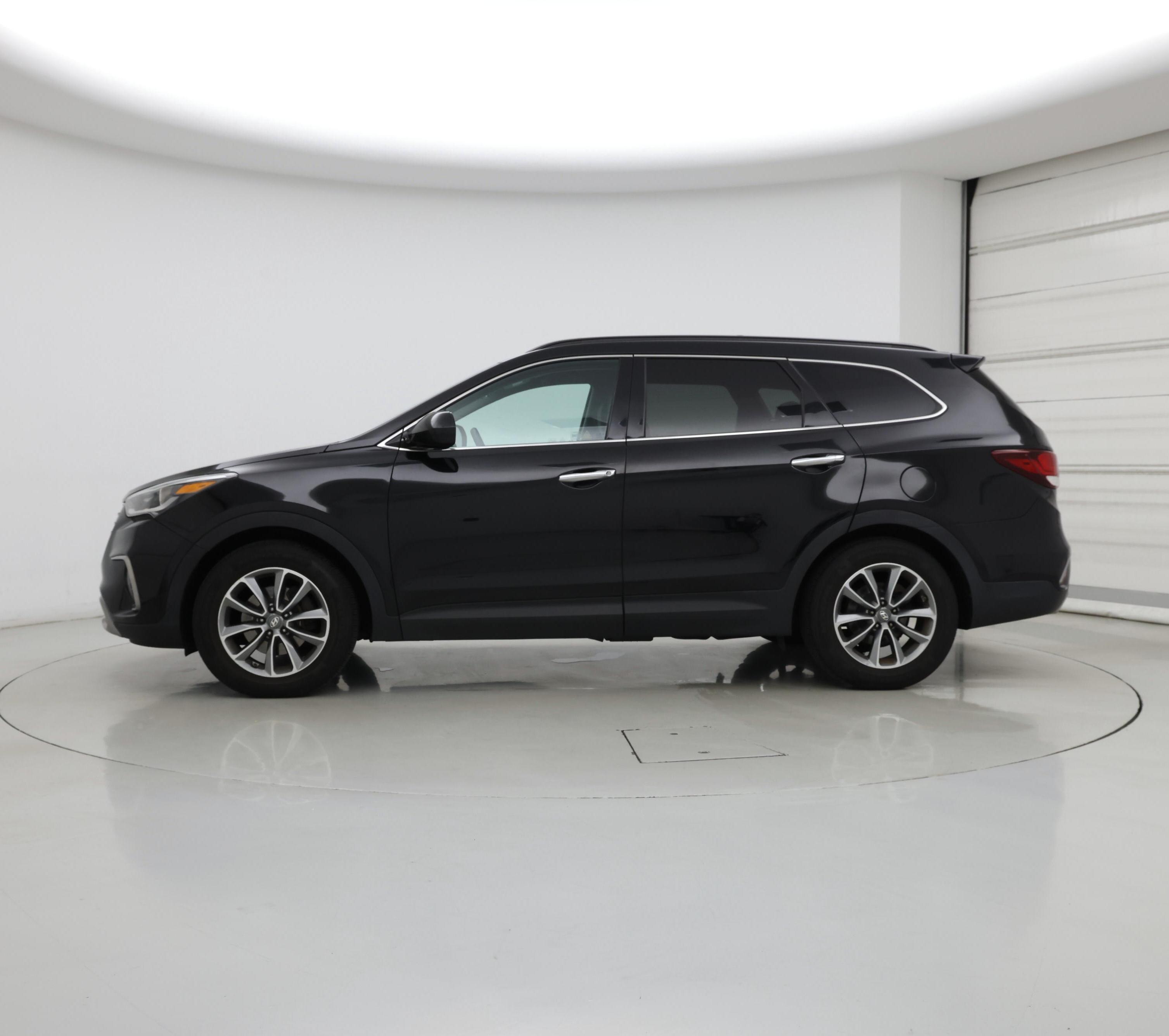 Thumbnail: 2017 Hyundai Santa Fe - 3