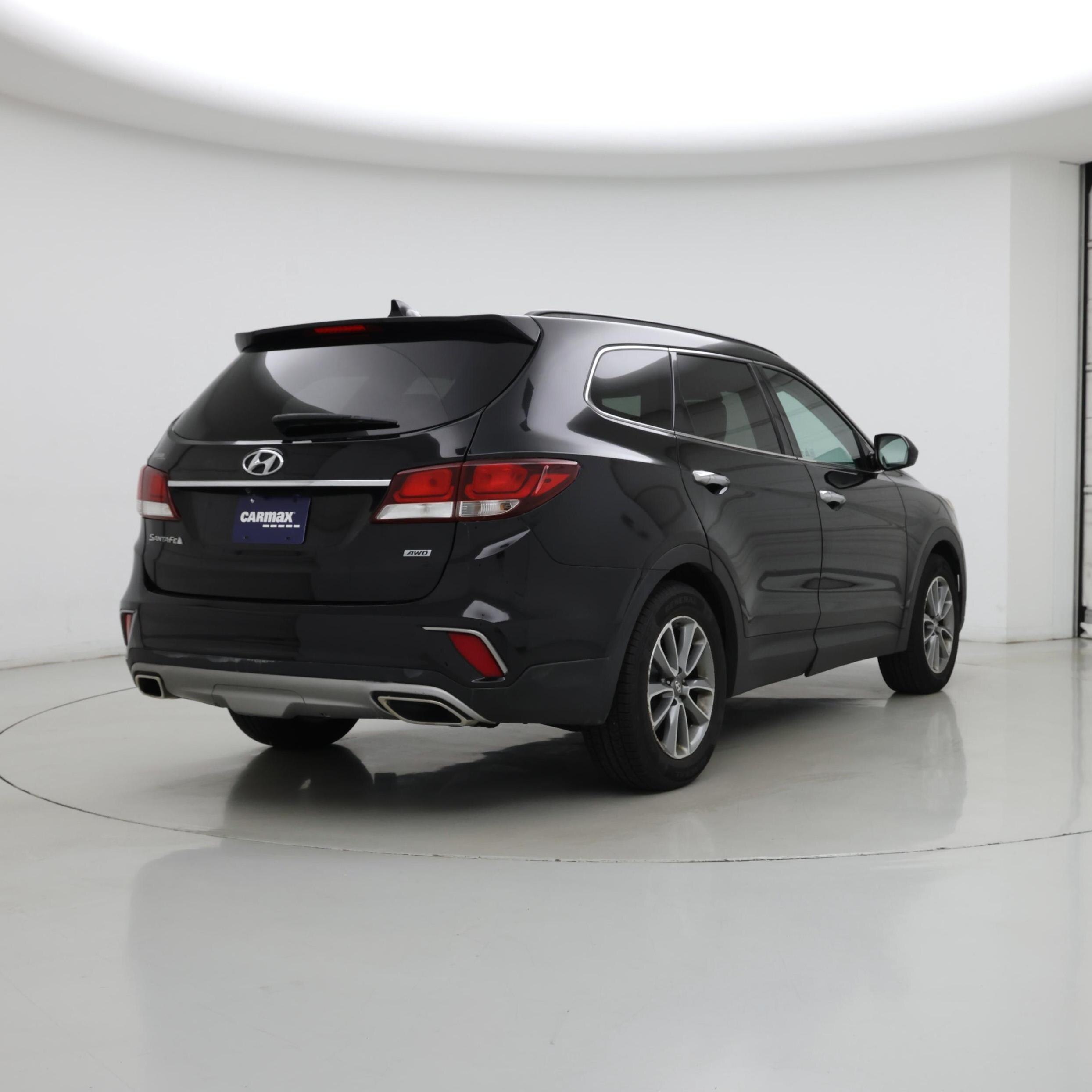 Thumbnail: 2017 Hyundai Santa Fe - 8