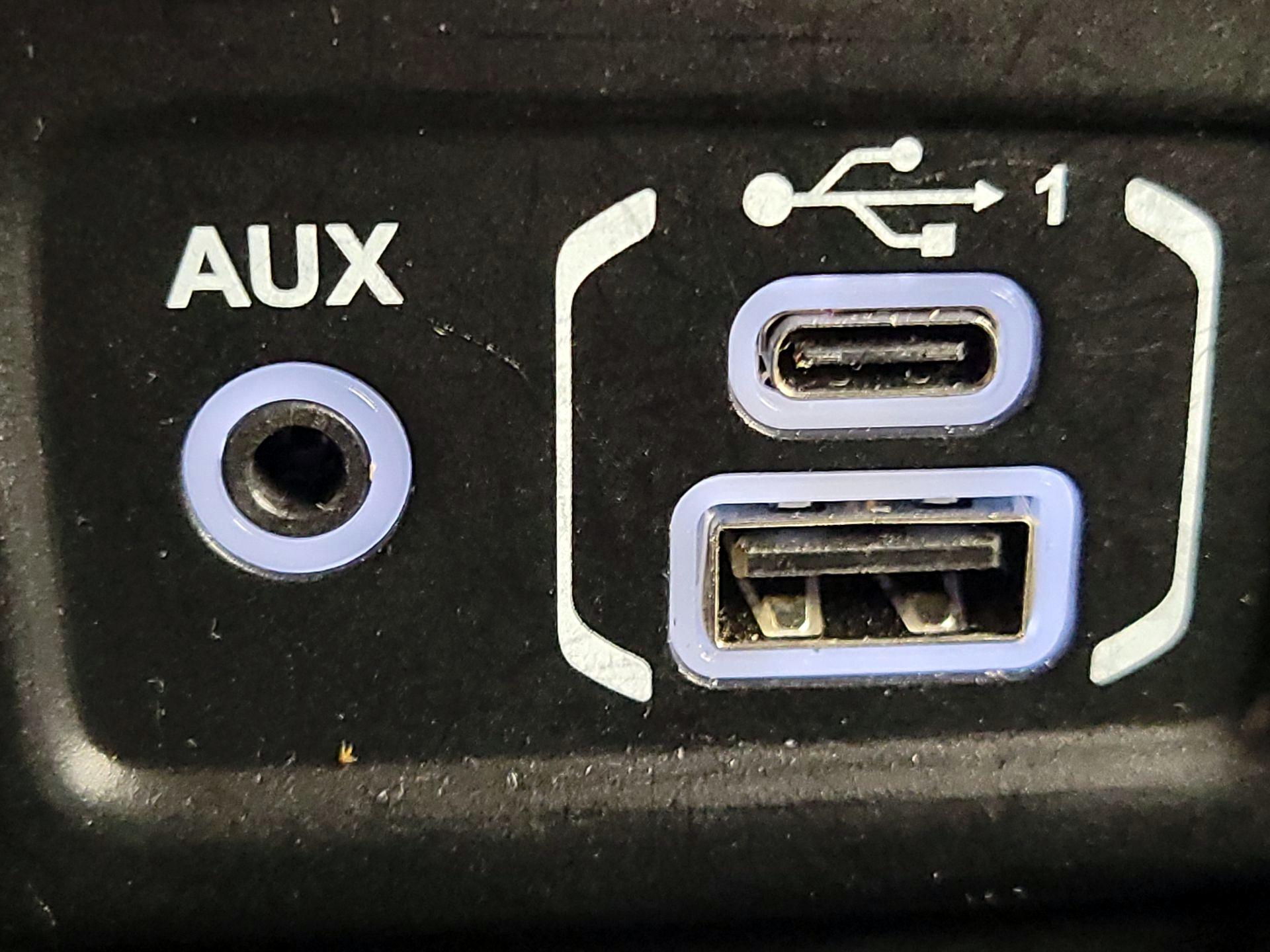 Thumbnail: 2020 Jeep Wrangler - 19