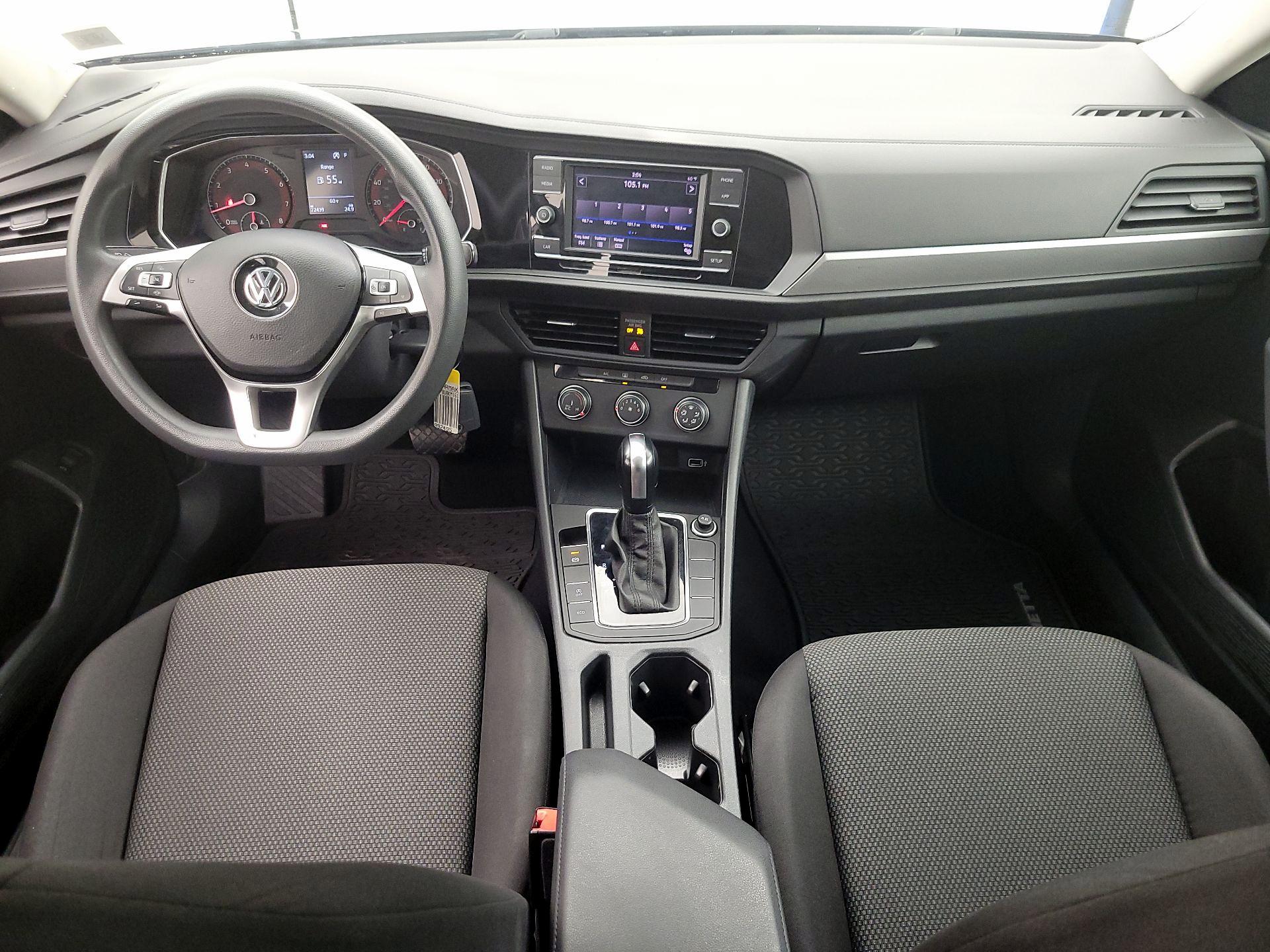 Thumbnail: 2019 Volkswagen Jetta - 9