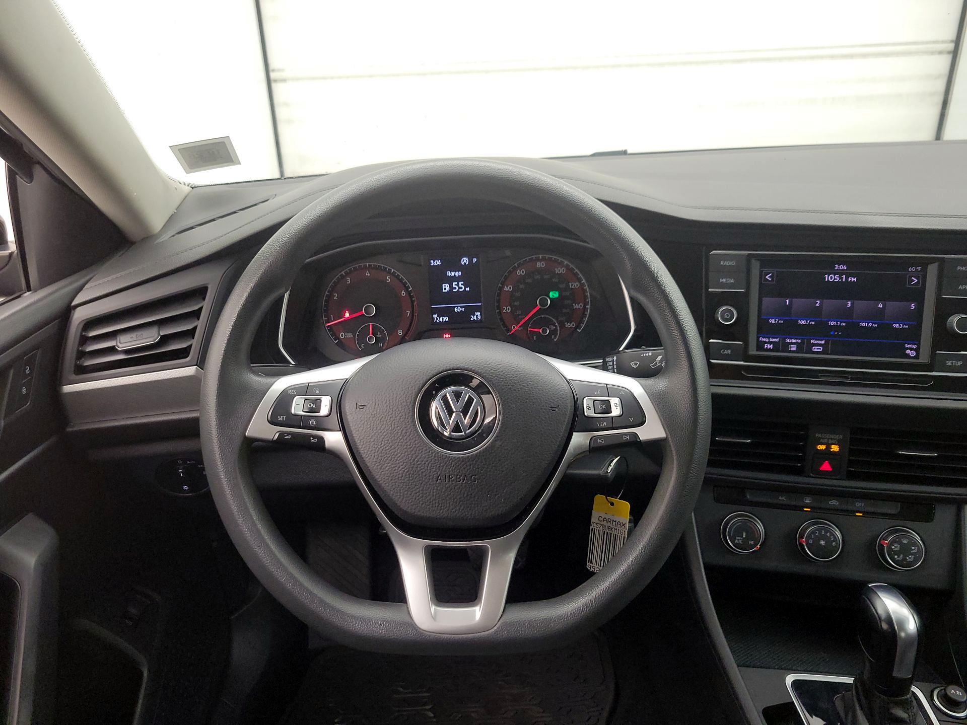 Thumbnail: 2019 Volkswagen Jetta - 10