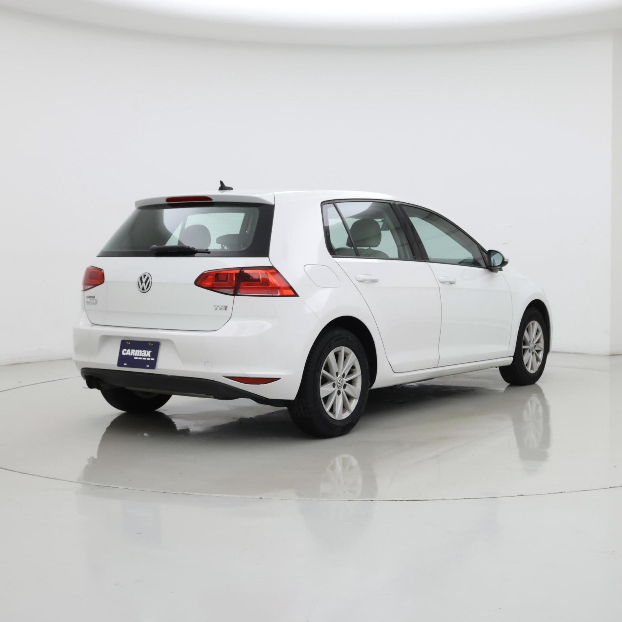 Thumbnail: 2016 Volkswagen Golf - 8