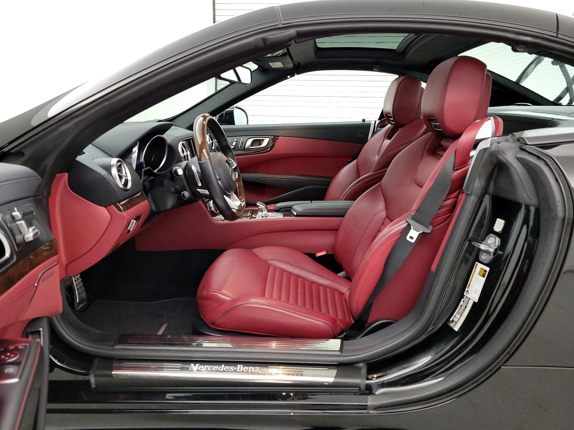 Thumbnail: 2019 Mercedes-Benz SL-Class - 11