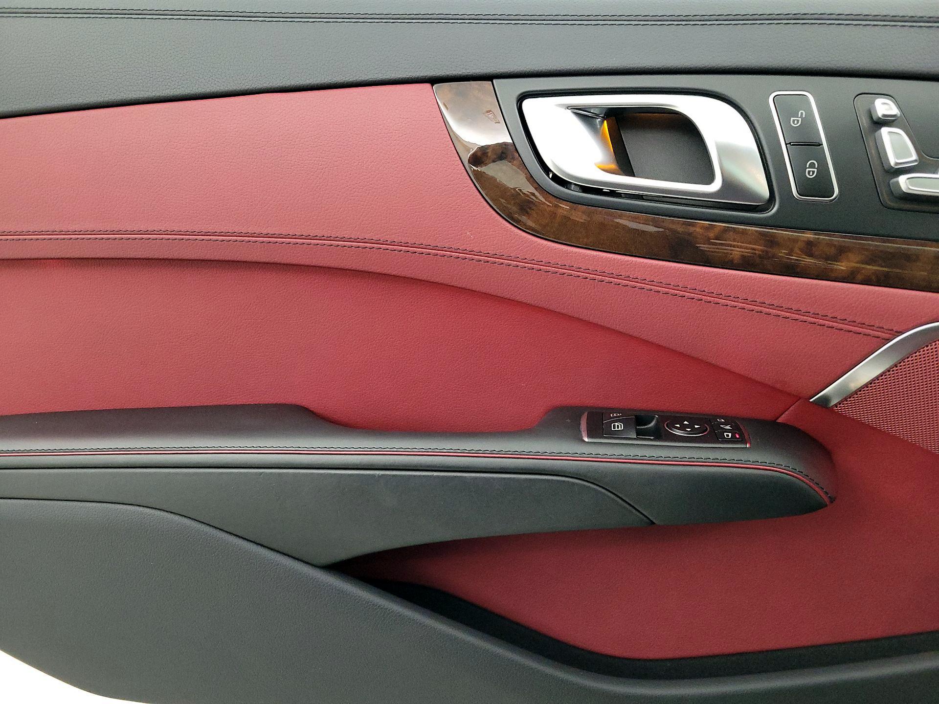 Thumbnail: 2019 Mercedes-Benz SL-Class - 12