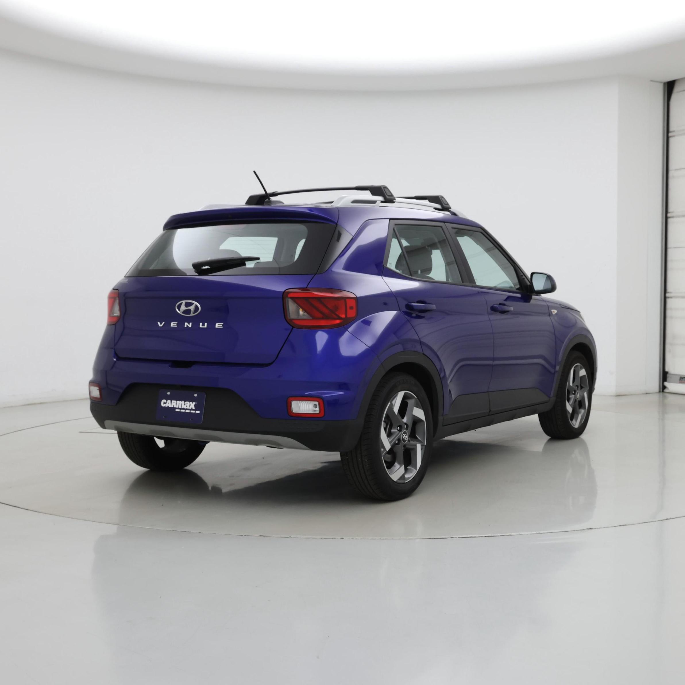 Thumbnail: 2023 Hyundai Venue - 8