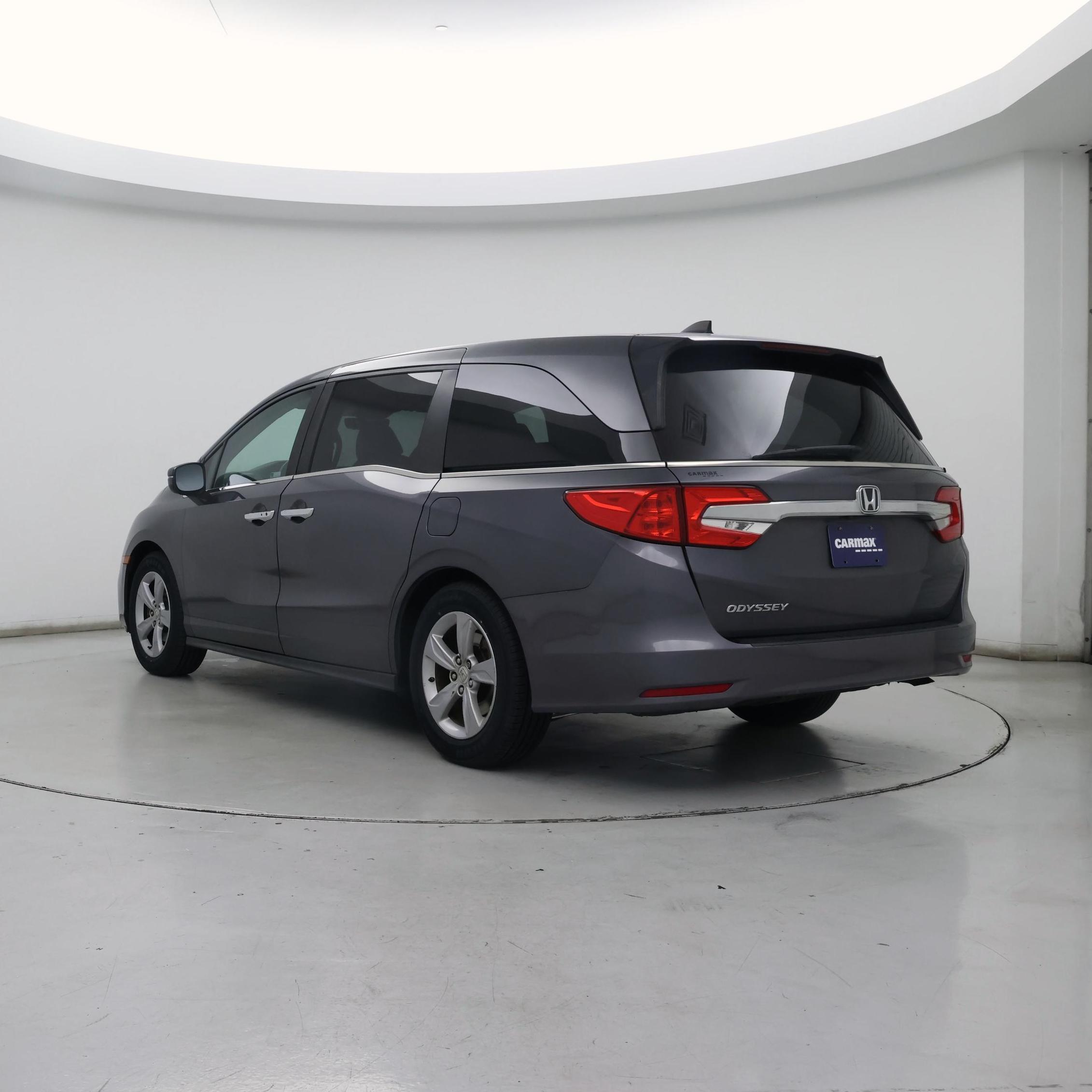 Thumbnail: 2018 Honda Odyssey - 2