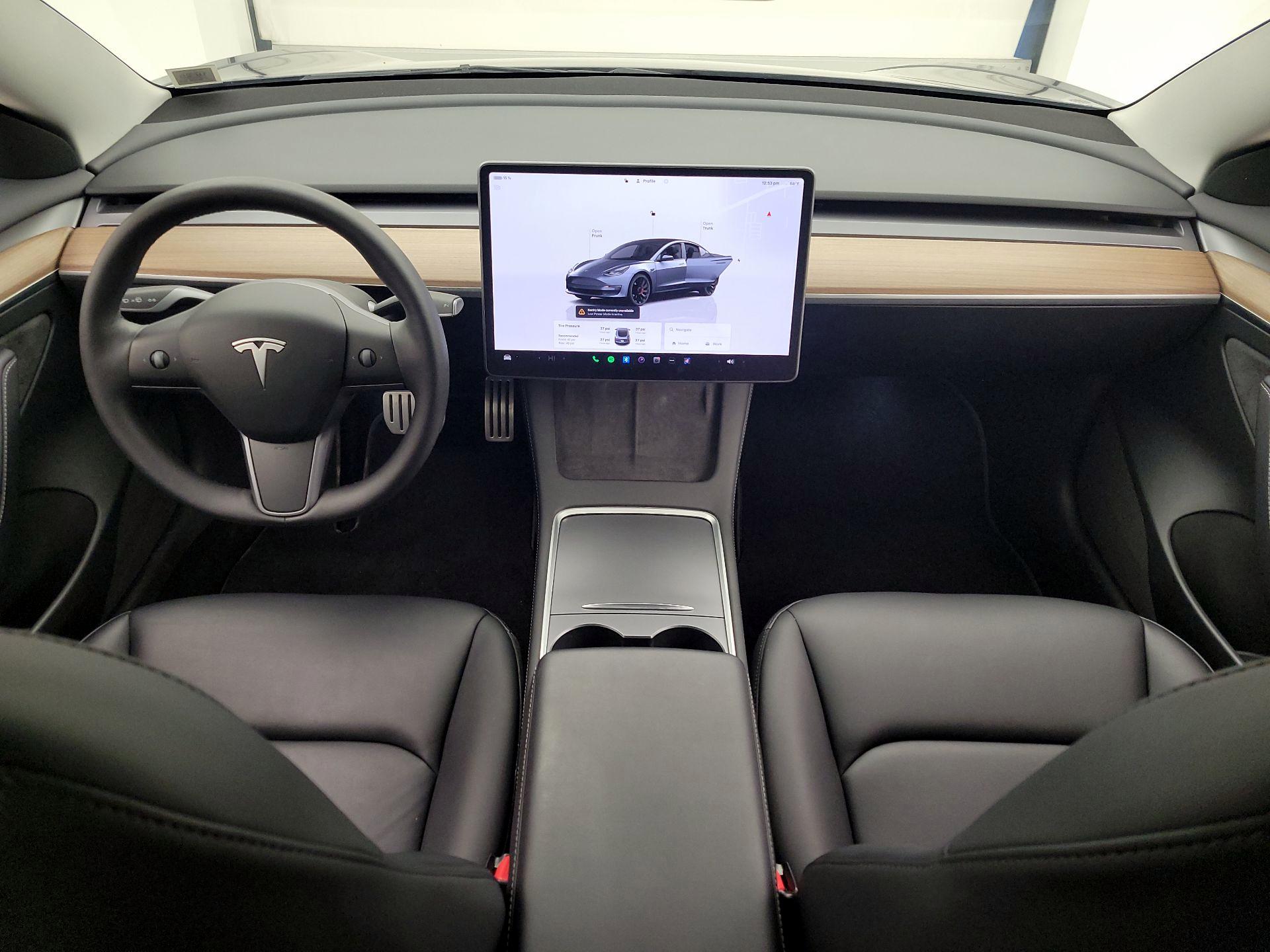 Thumbnail: 2023 Tesla Model 3 - 9