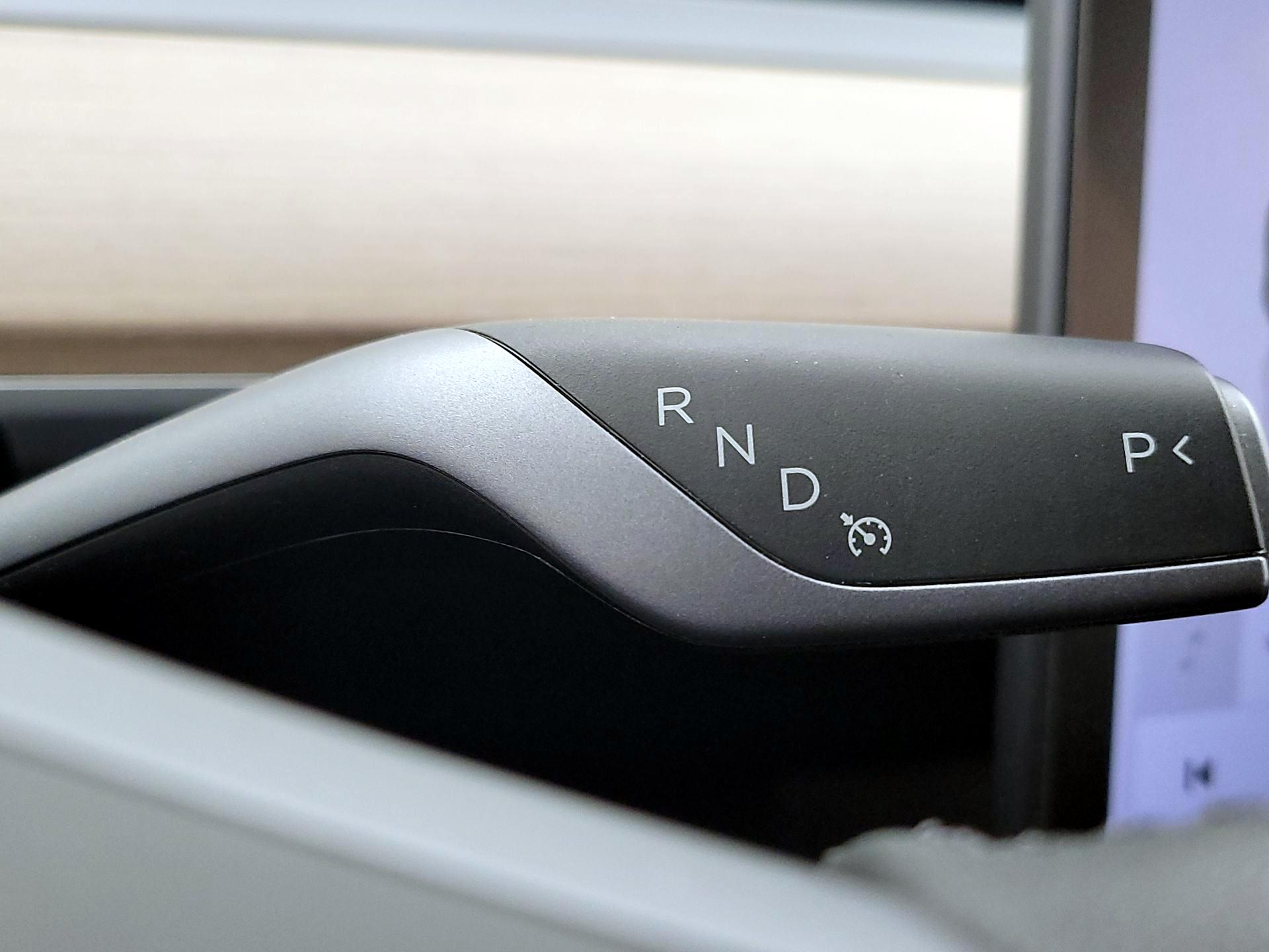 Thumbnail: 2023 Tesla Model 3 - 17