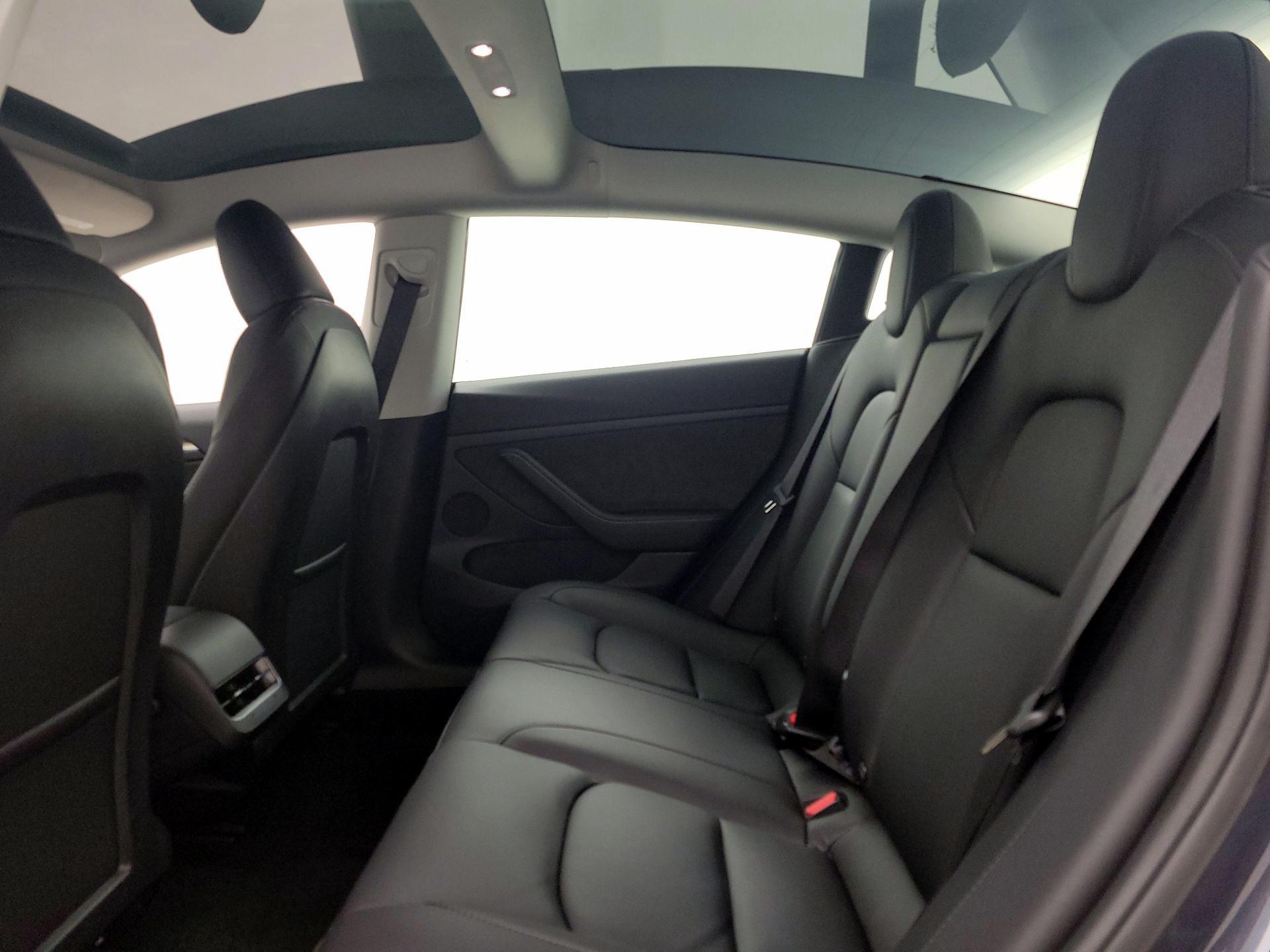 Thumbnail: 2023 Tesla Model 3 - 20