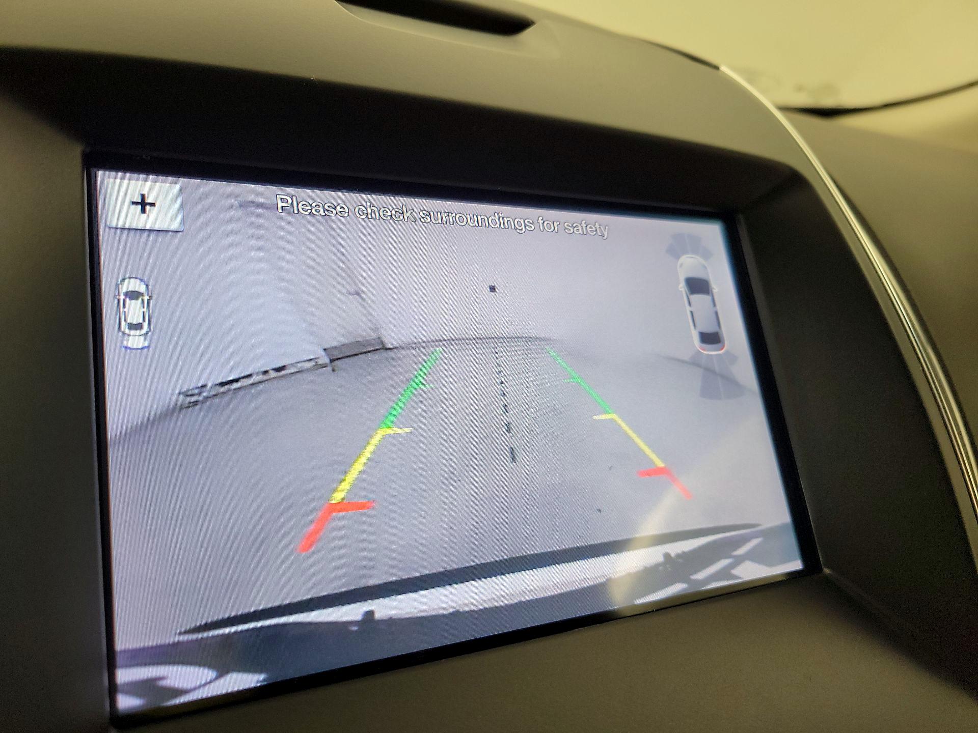 Thumbnail: 2019 Ford Edge - 14