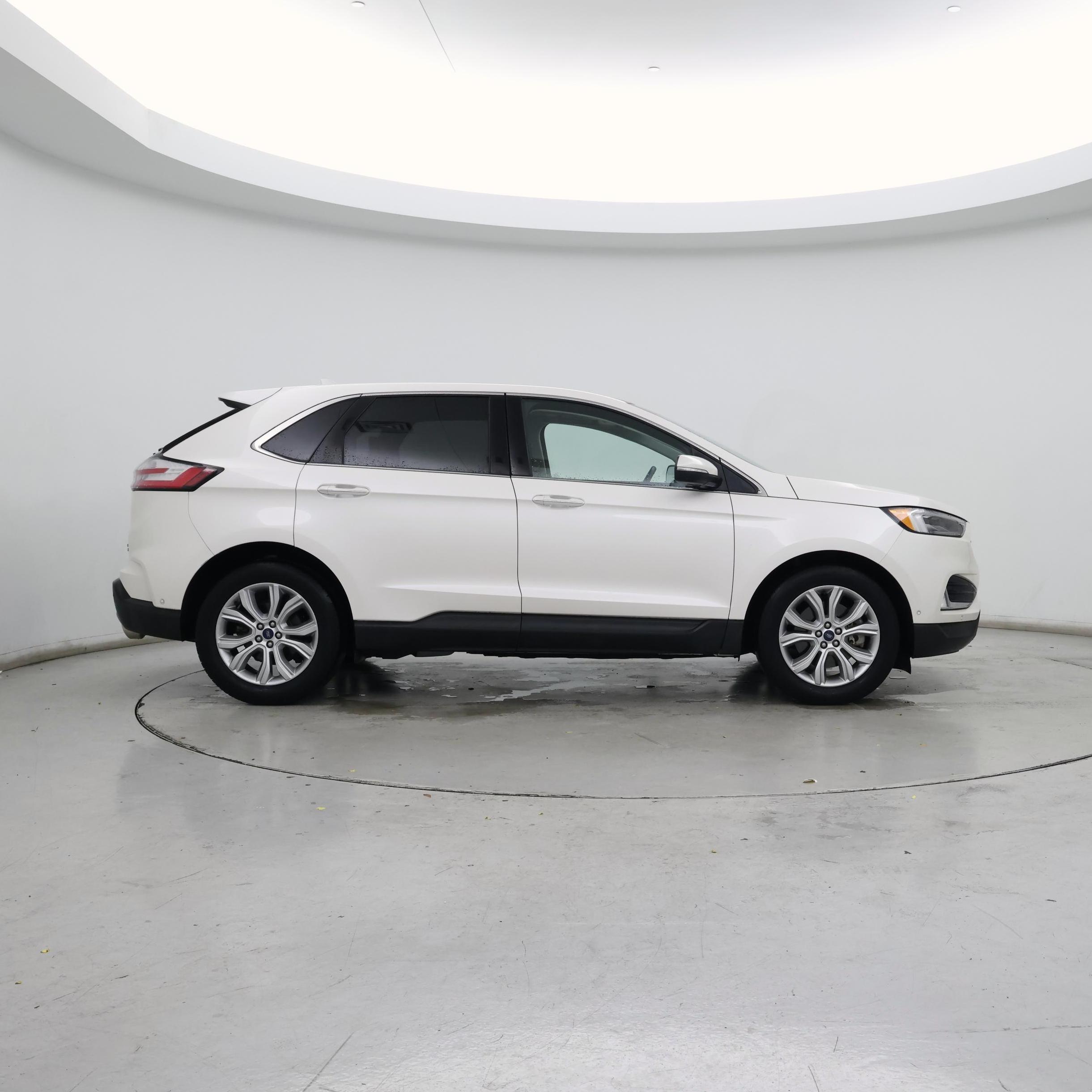 Thumbnail: 2019 Ford Edge - 7