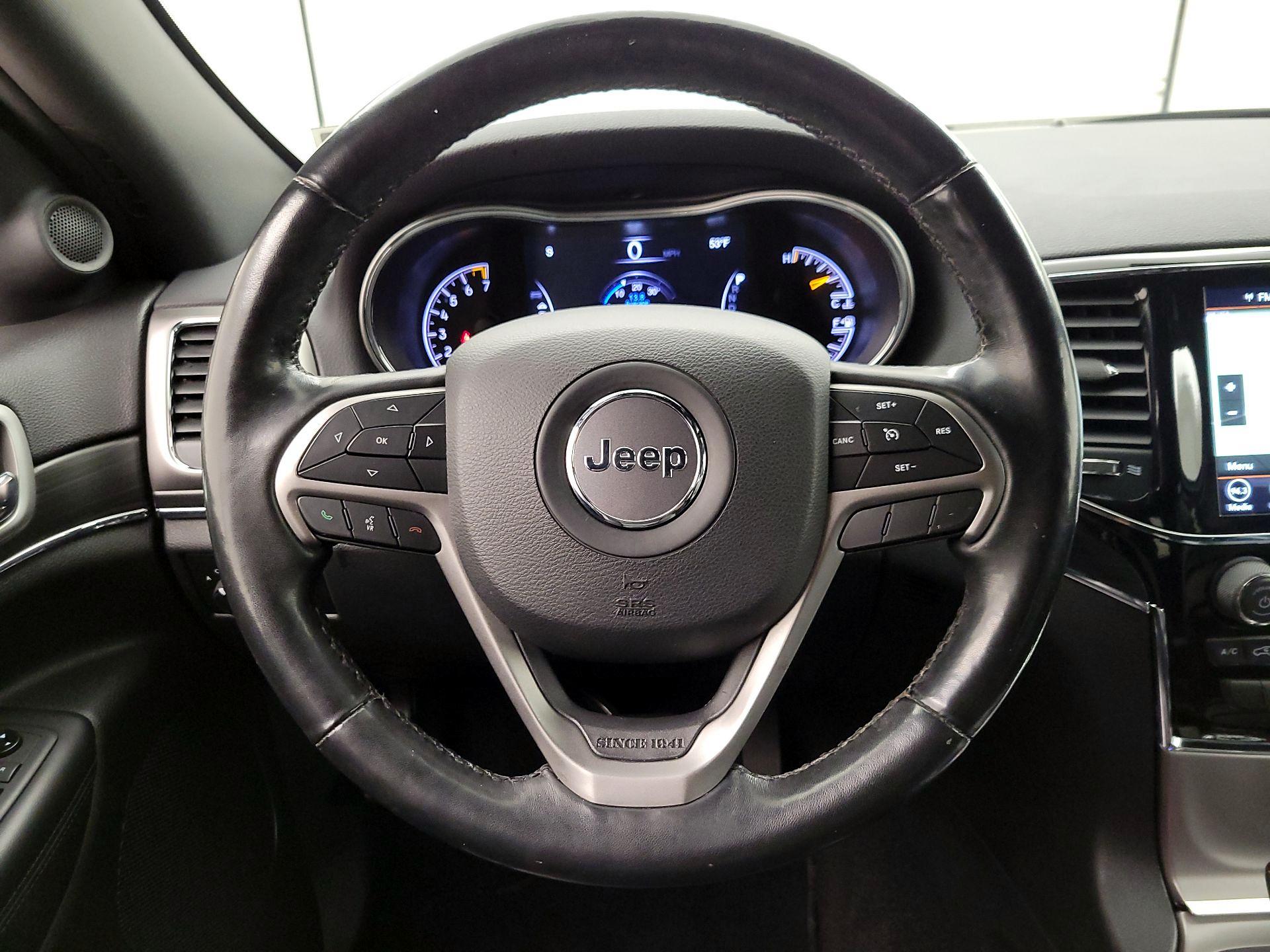 Thumbnail: 2020 Jeep Grand Cherokee - 10