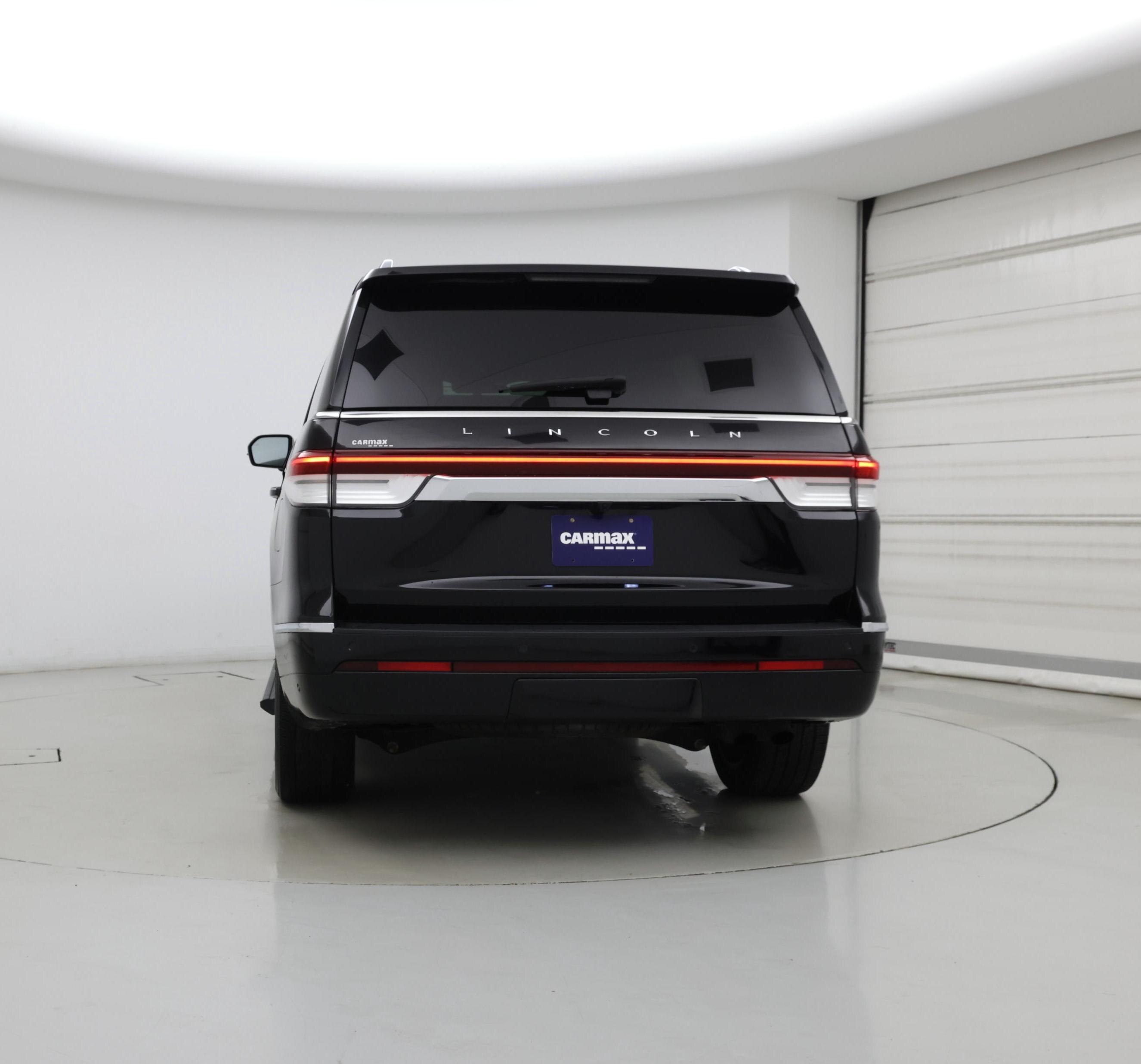 Thumbnail: 2022 Lincoln Navigator - 6