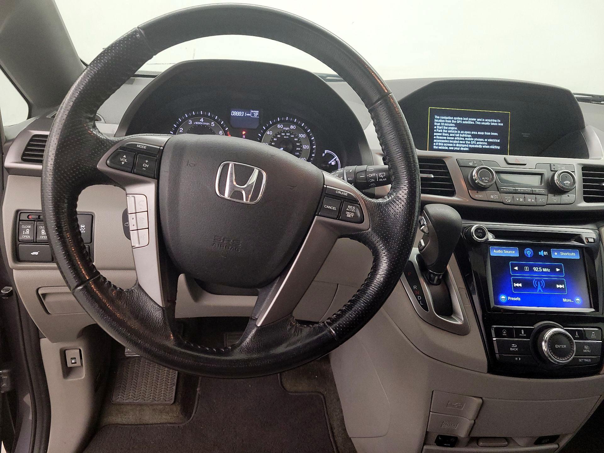 Thumbnail: 2015 Honda Odyssey - 10