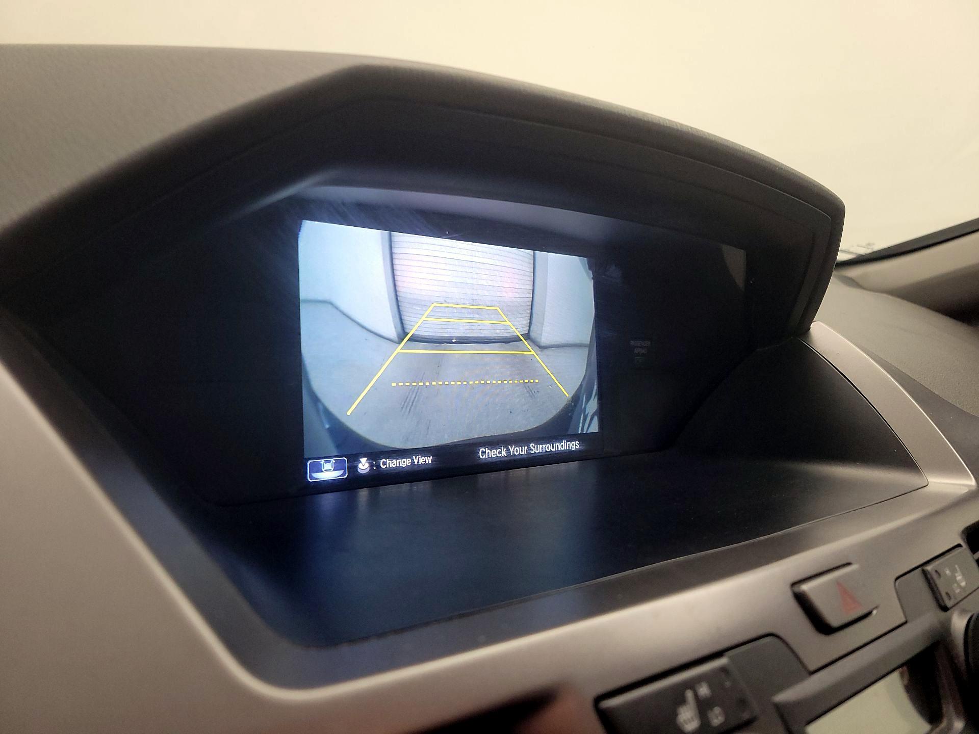 Thumbnail: 2015 Honda Odyssey - 14