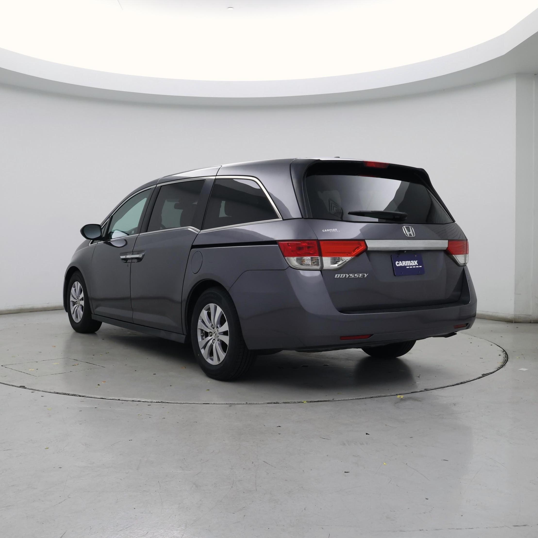 Thumbnail: 2015 Honda Odyssey - 2