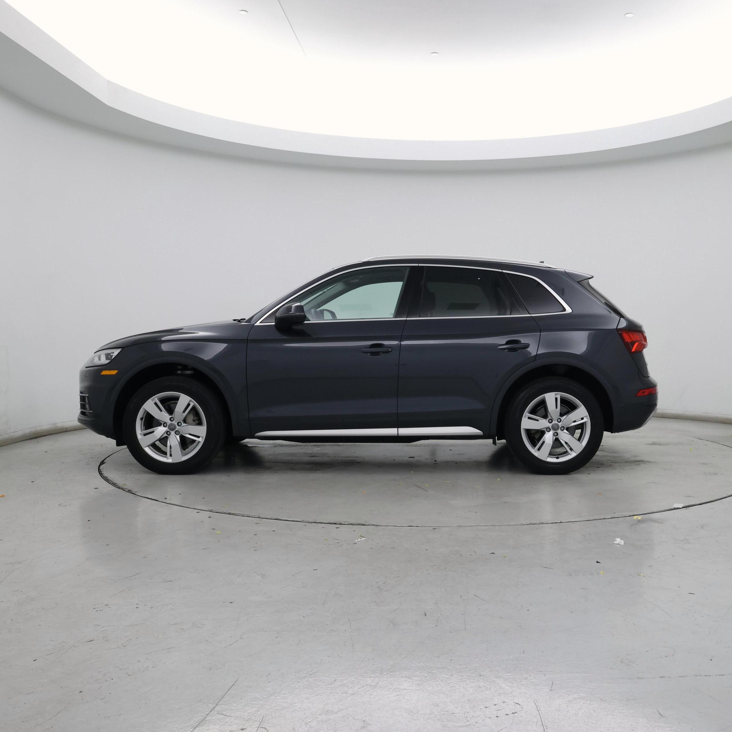 Thumbnail: 2018 Audi Q5 - 3