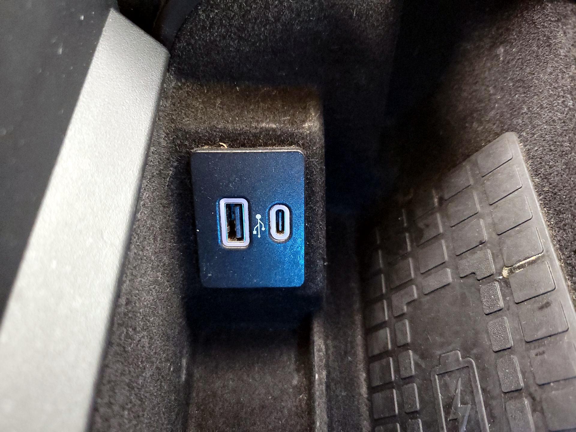 Thumbnail: 2020 Lincoln Navigator - 19