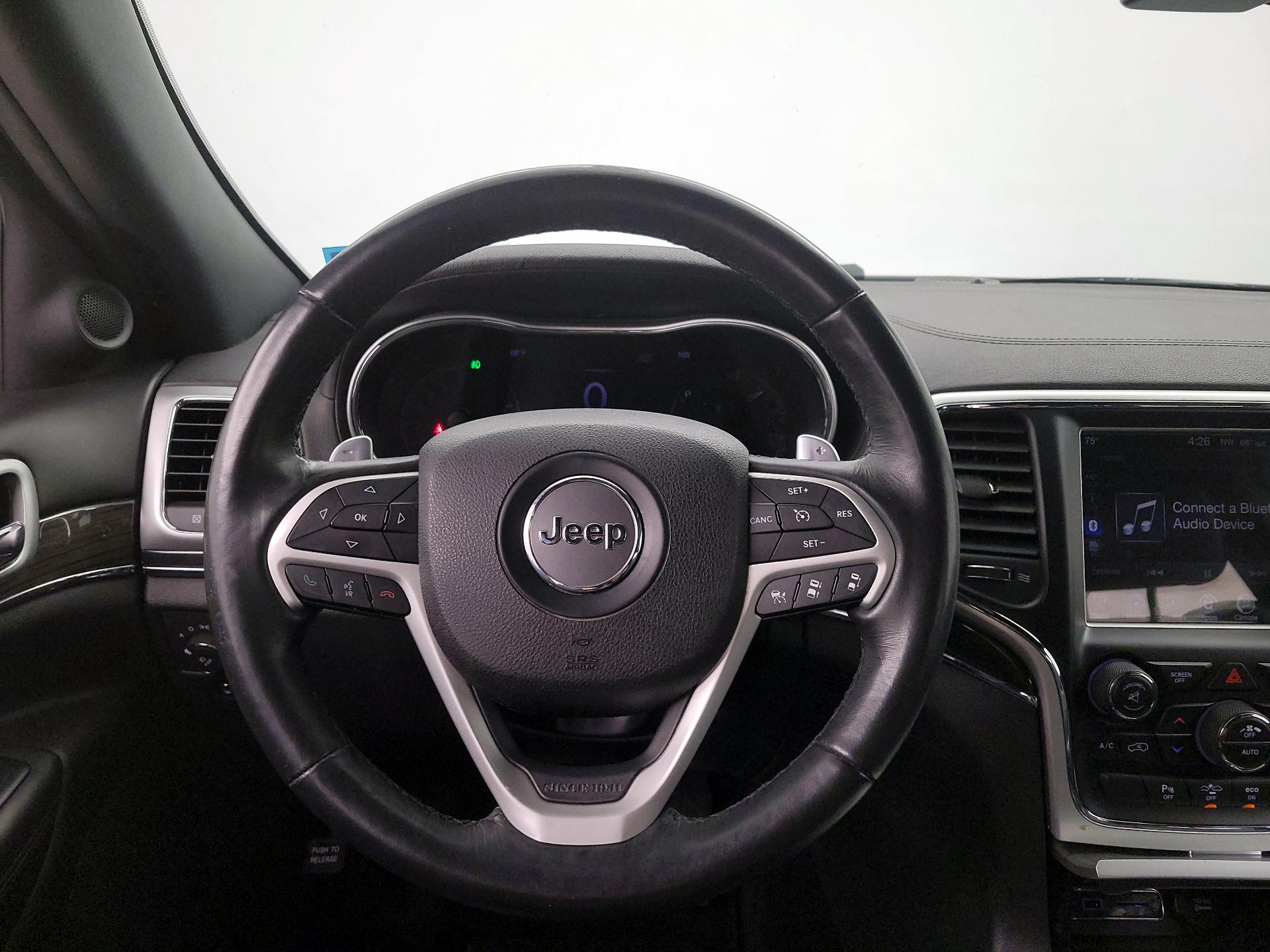 Thumbnail: 2015 Jeep Grand Cherokee - 10