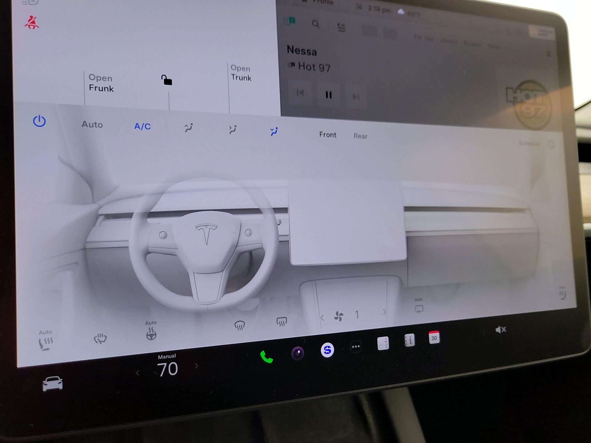 Thumbnail: 2023 Tesla Model 3 - 16