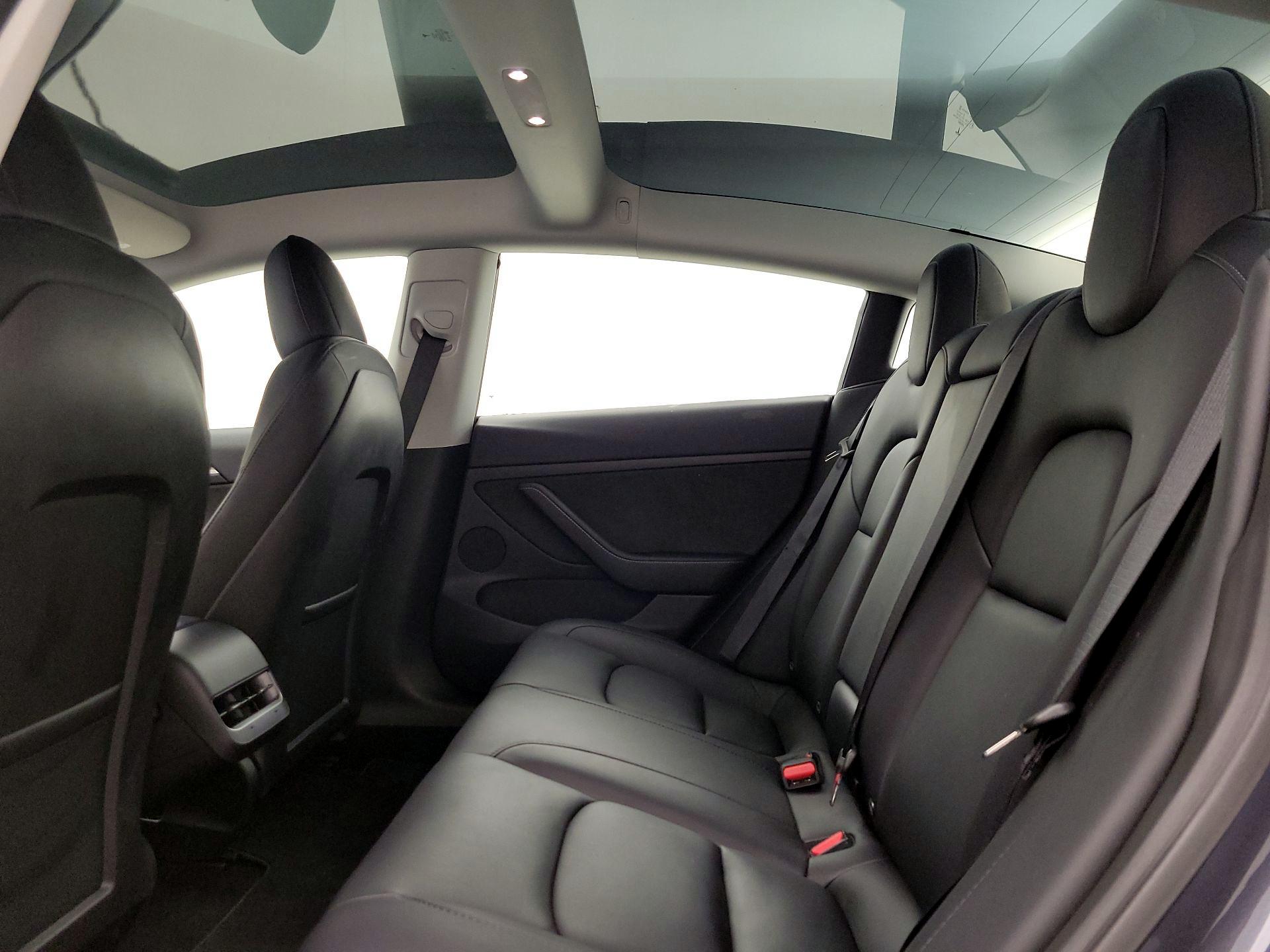 Thumbnail: 2023 Tesla Model 3 - 20