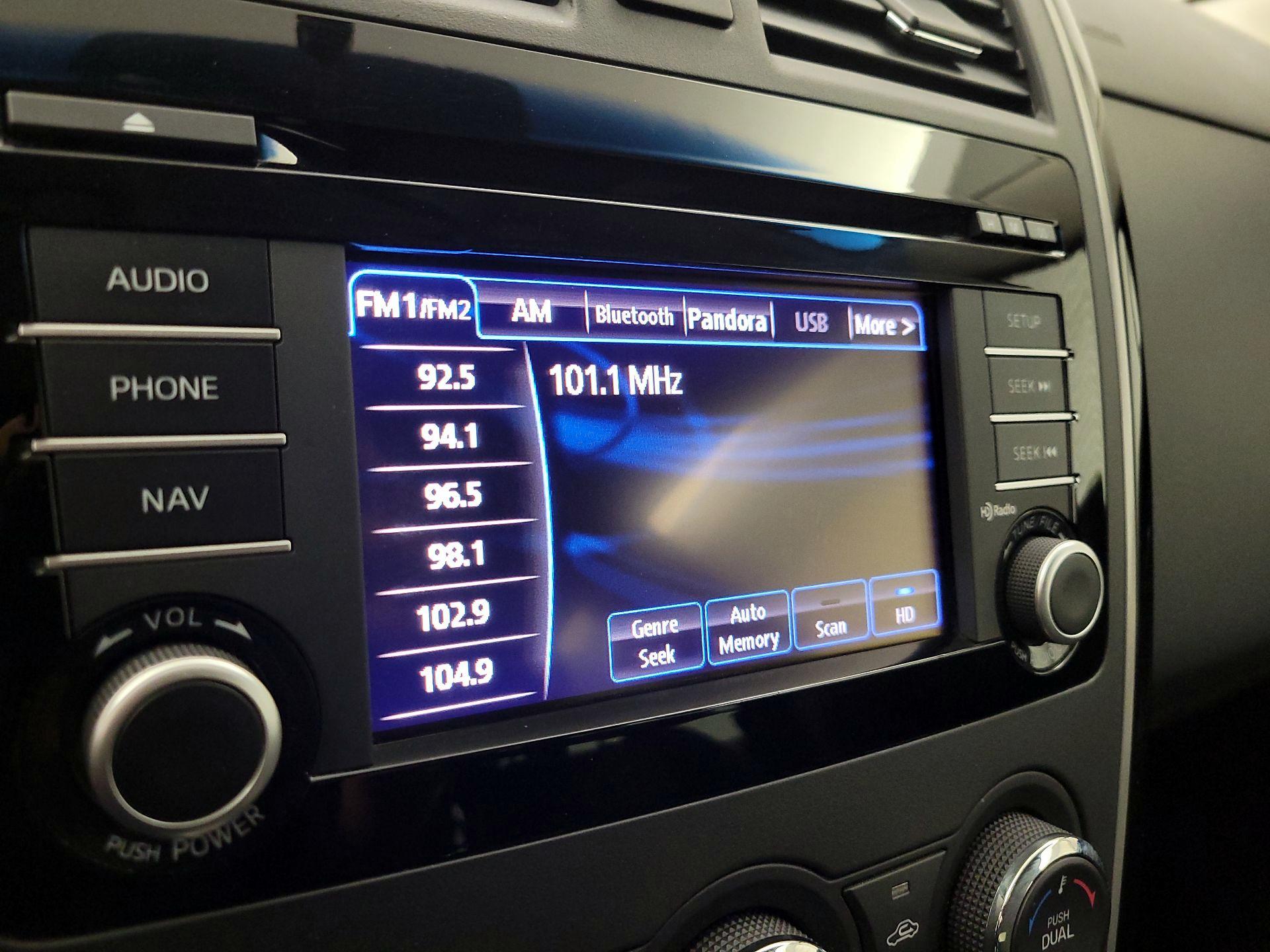 Thumbnail: 2014 Mazda CX-9 - 15