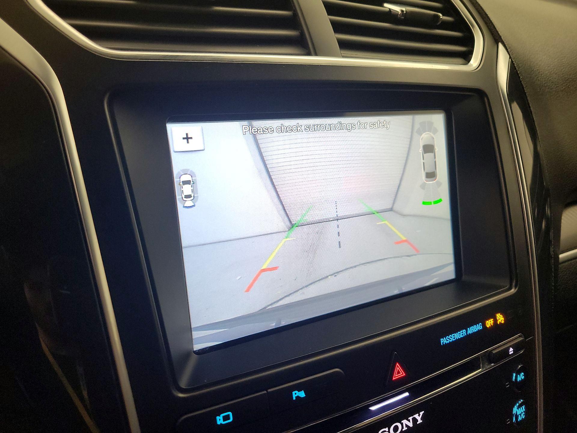 Thumbnail: 2018 Ford Explorer - 14