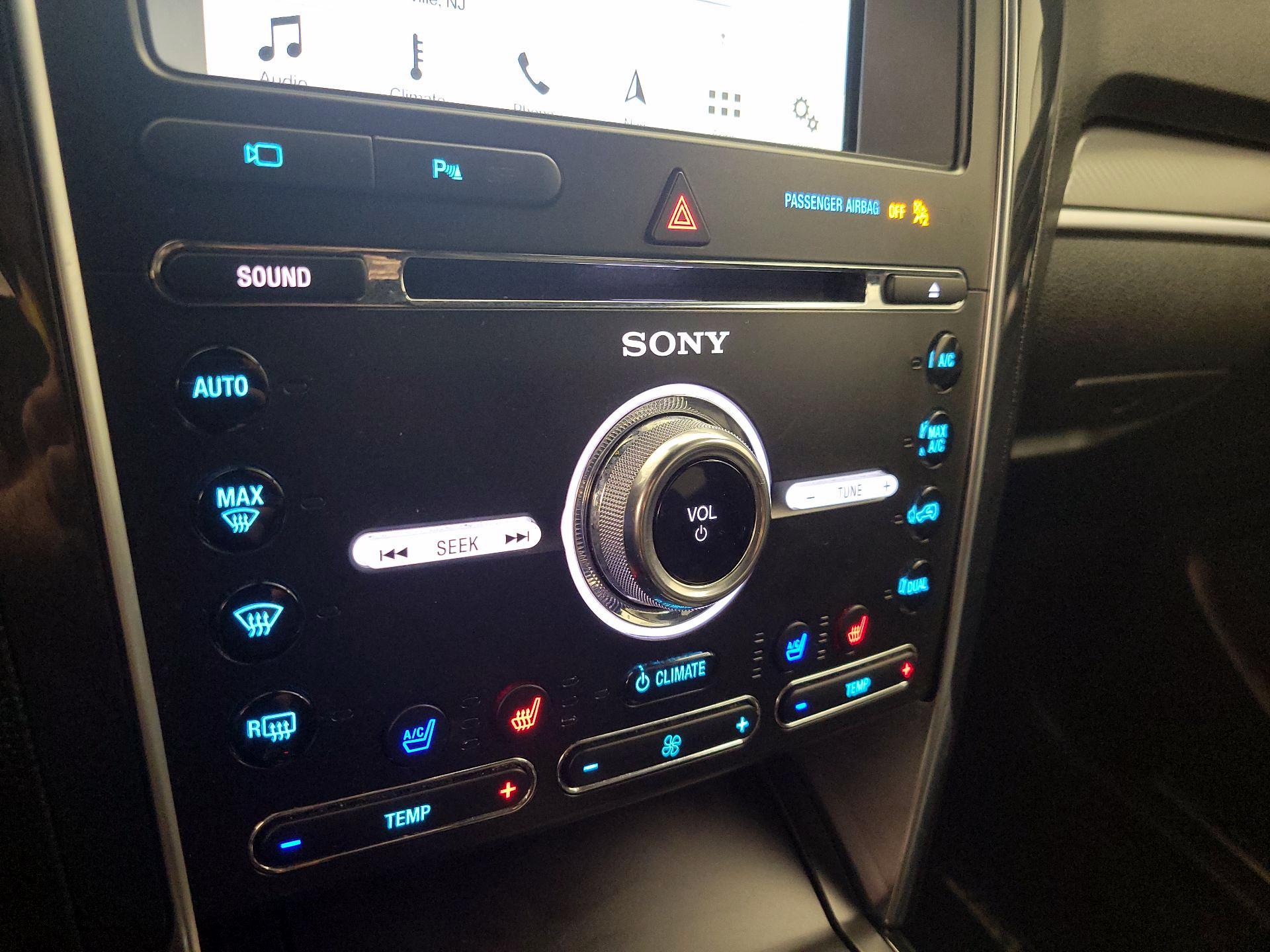 Thumbnail: 2018 Ford Explorer - 16